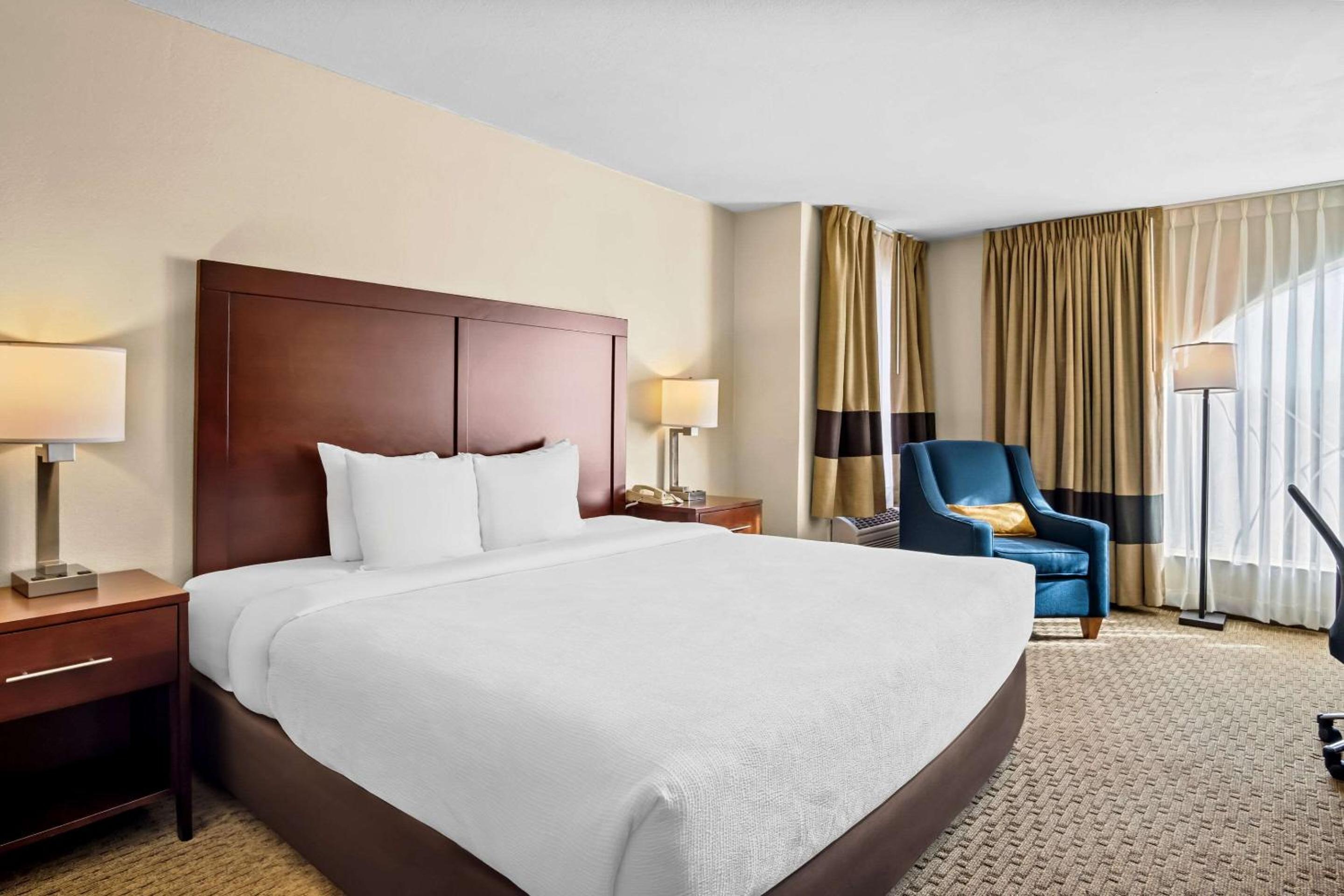 King Suite with Spa Bath