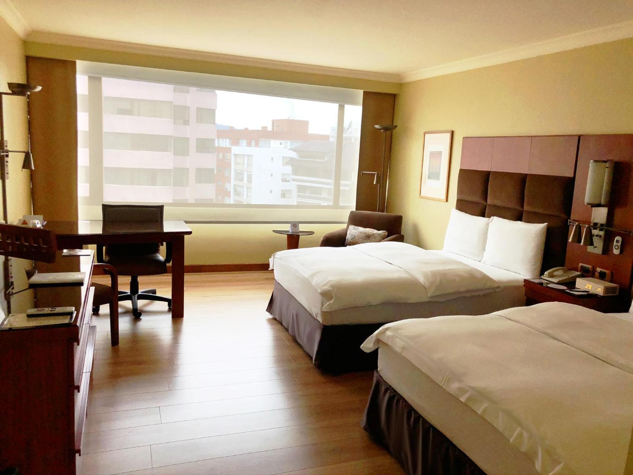 Premier Twin Room