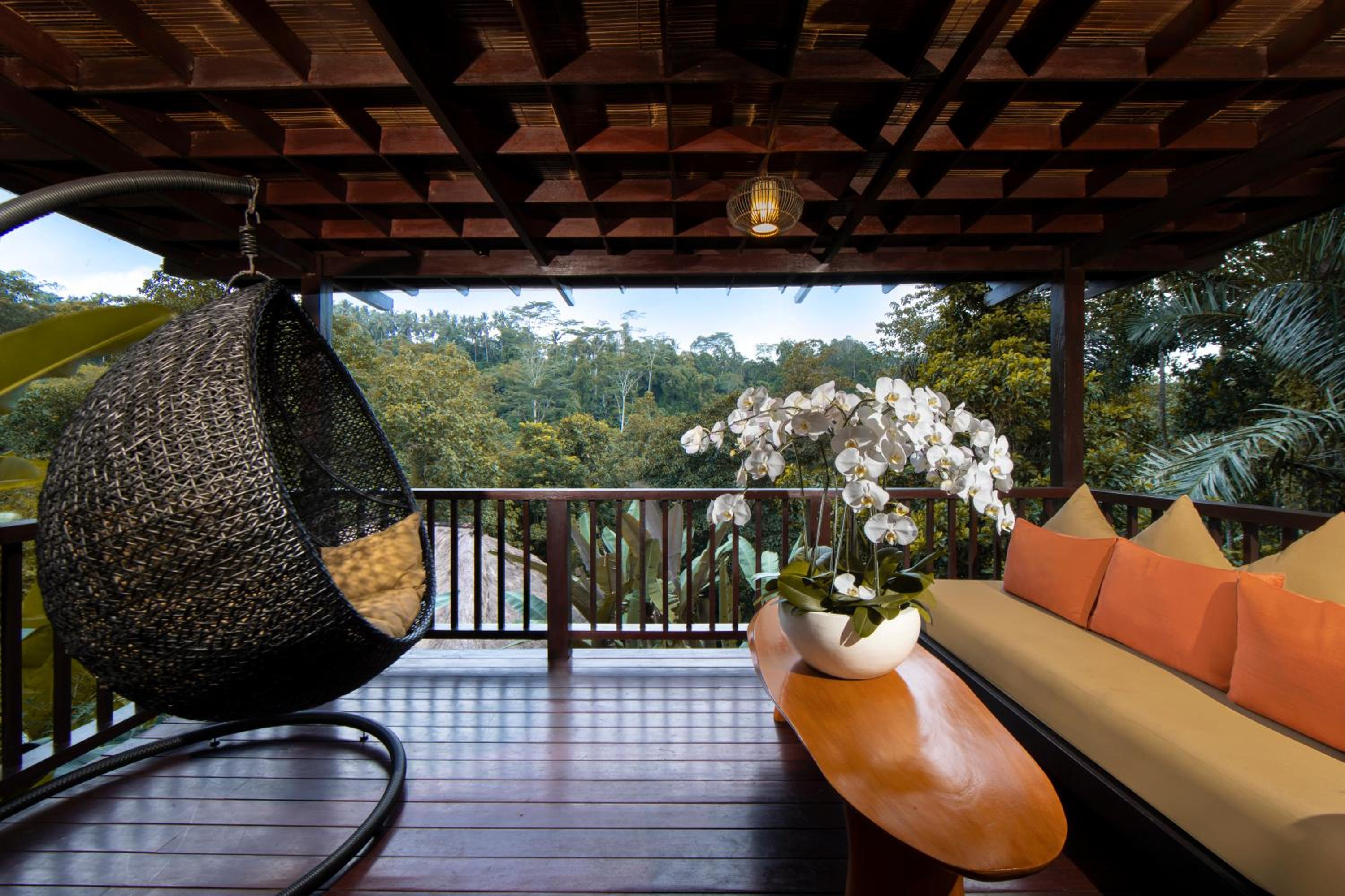 Jungle View Villa with Free Daily Sunset Yoga and Afternoon Tea