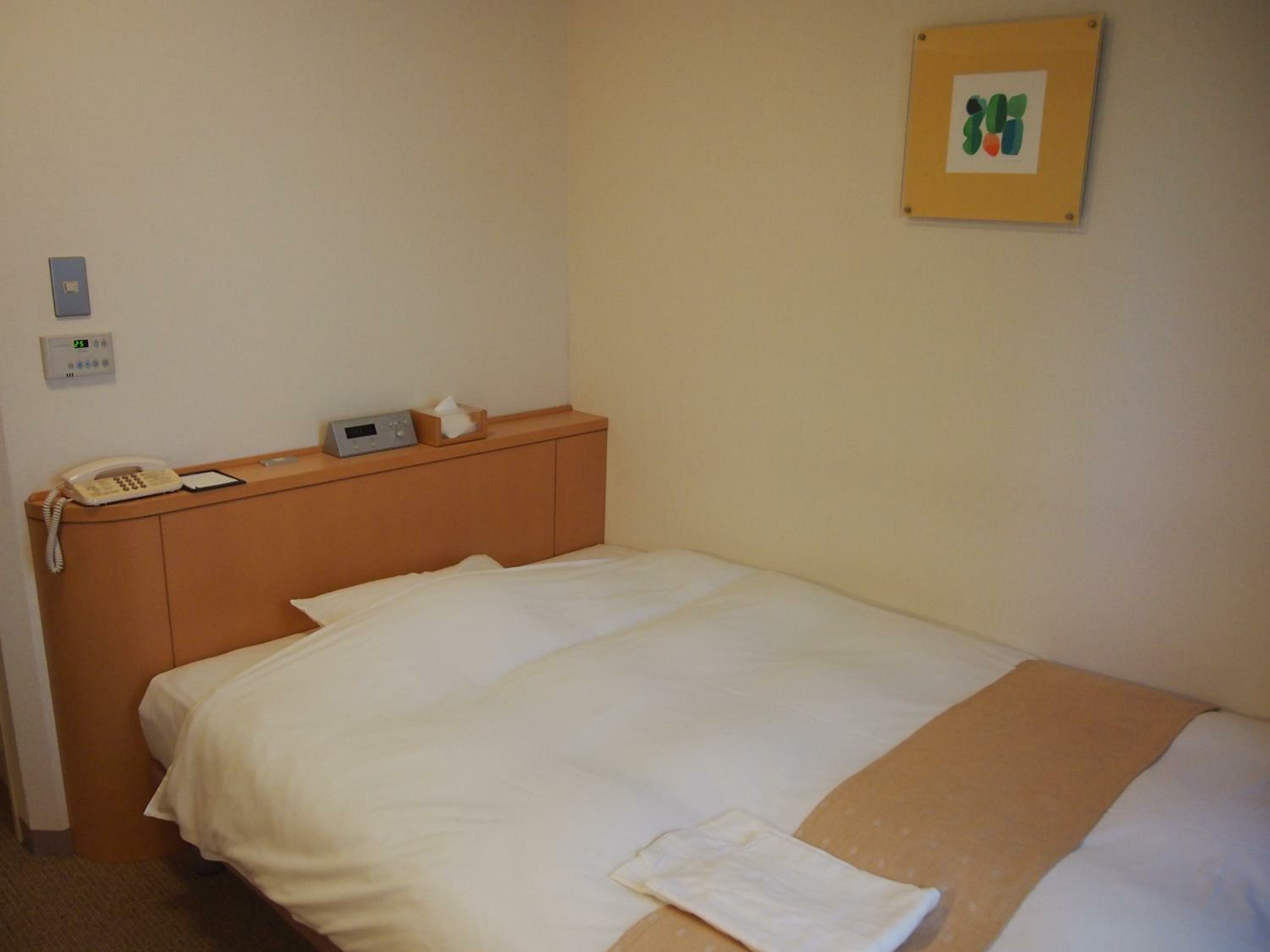 Double Room with Small Double Bed - Smoking