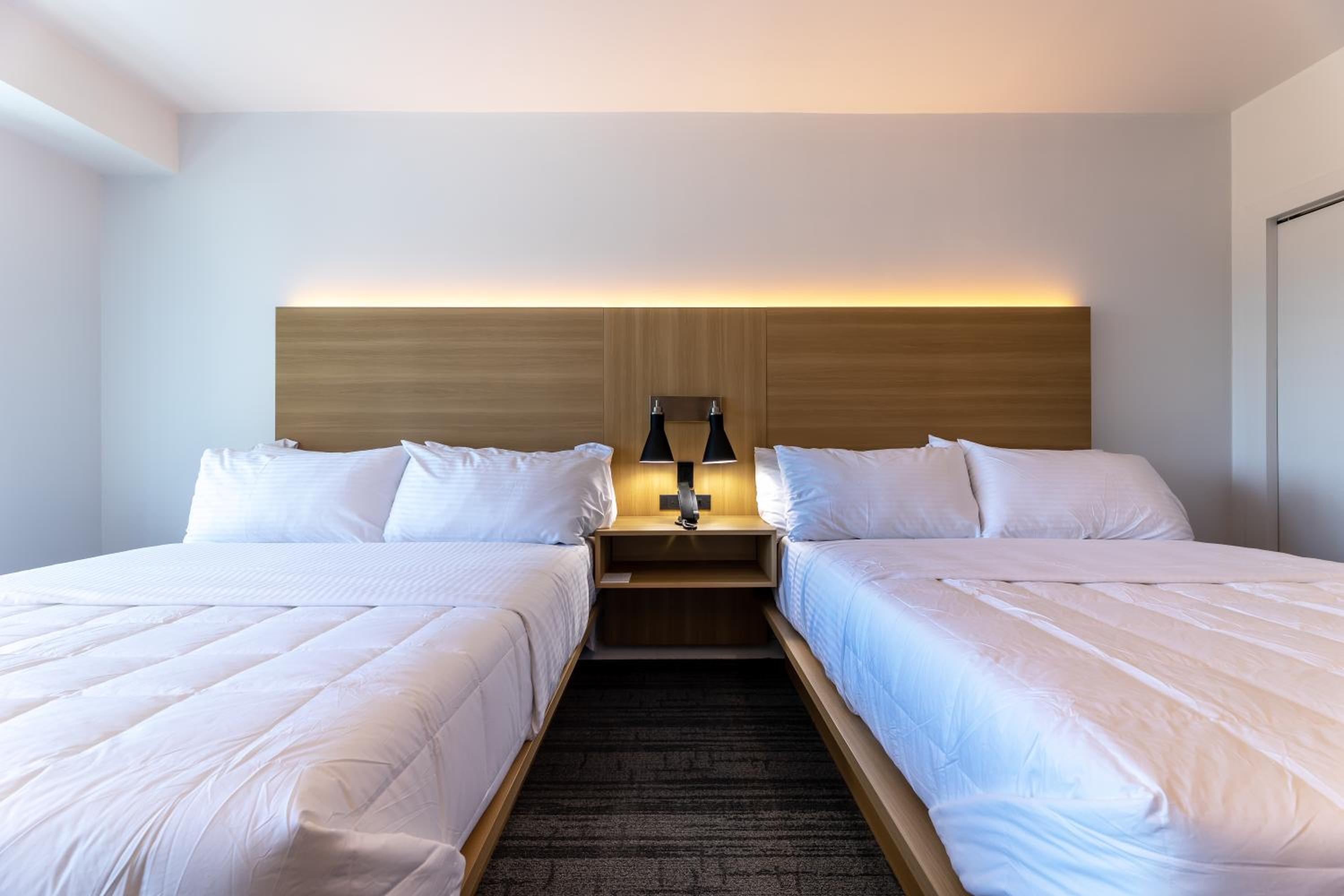 Queen Room with Balcony