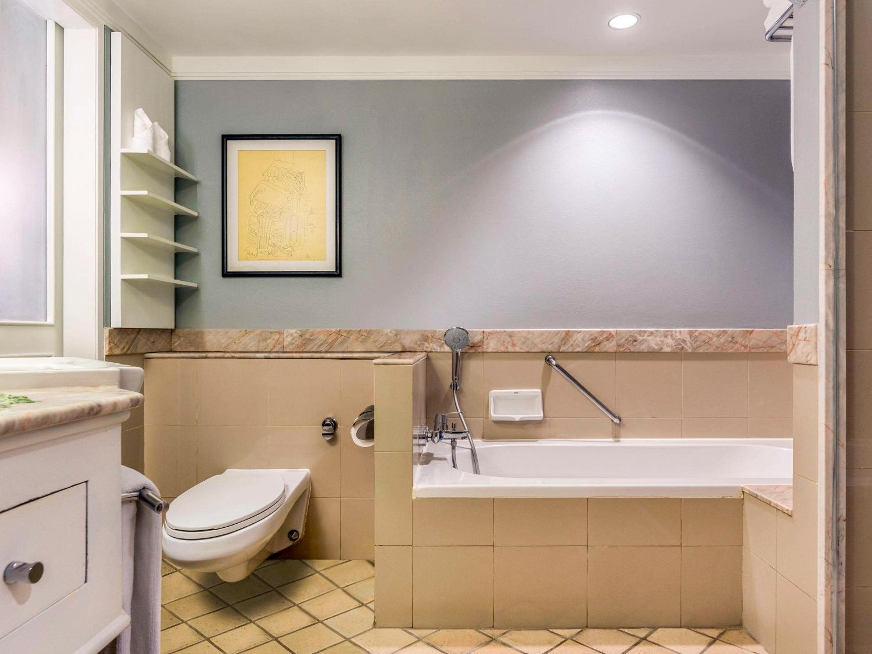 Superior Family Room