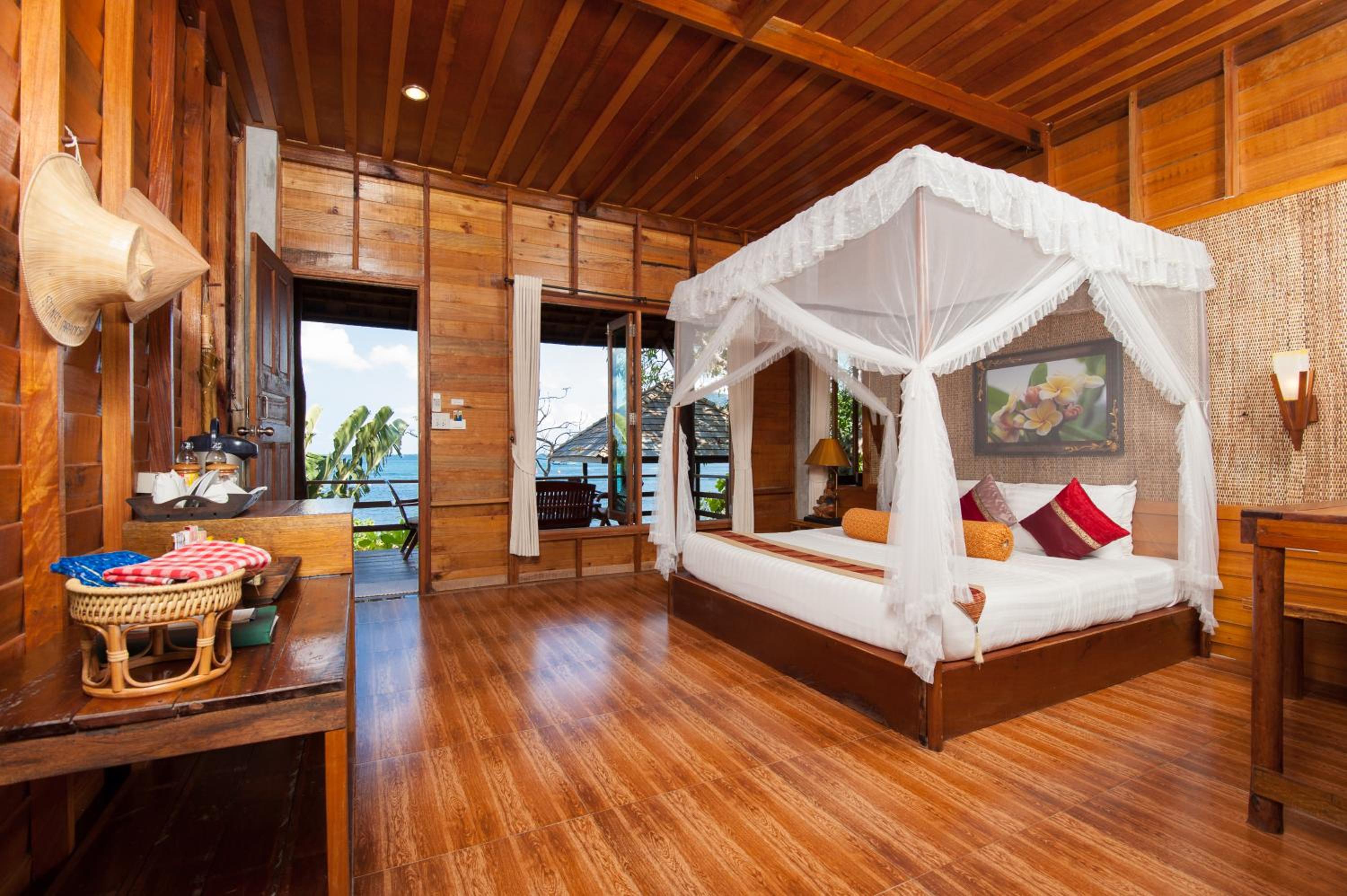 Family Room with Sea View