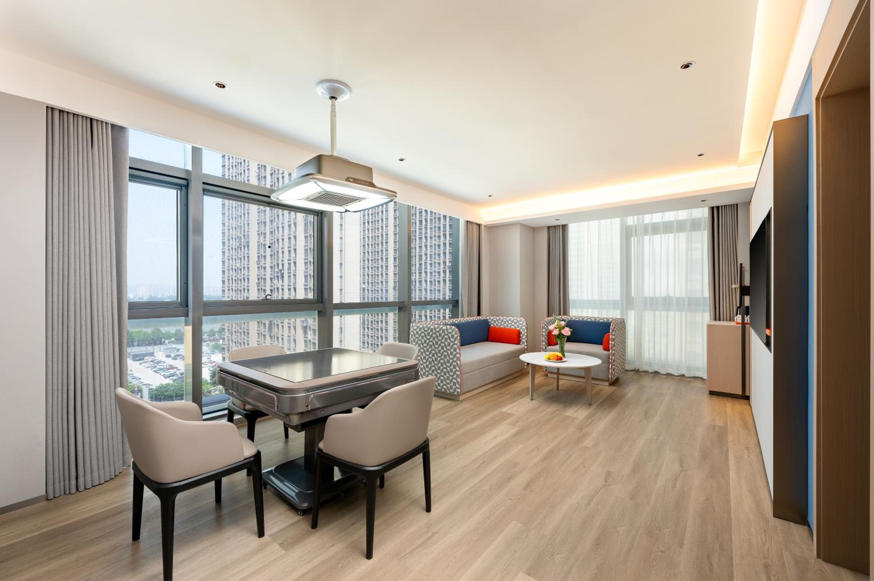 One-Bedroom Suite