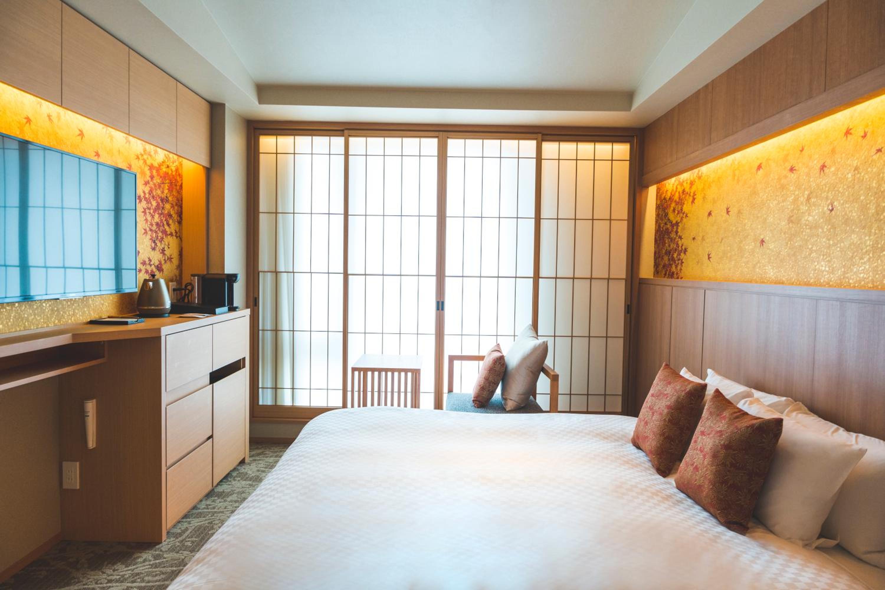 Superior King Room - Non-Smoking