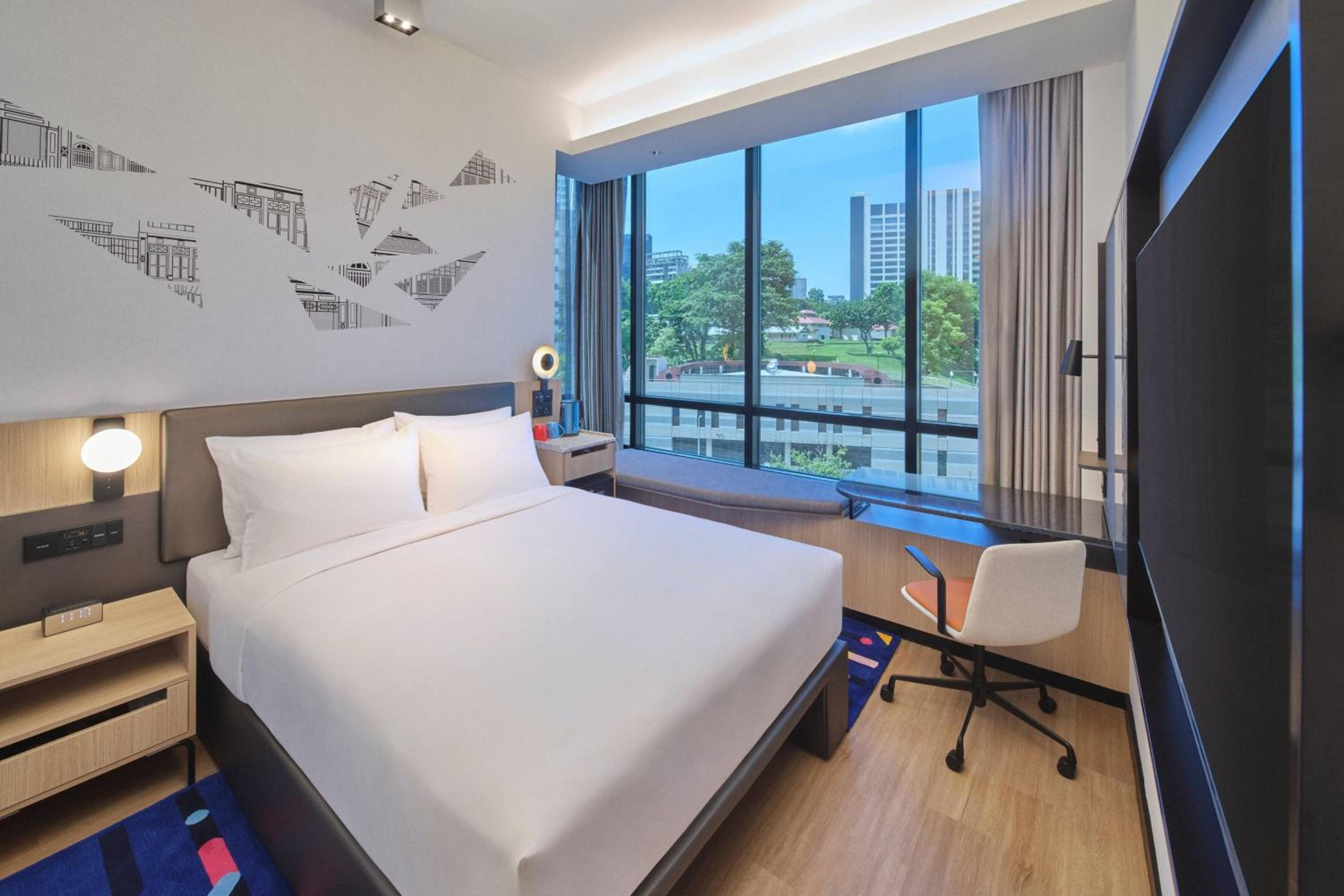 Breezy, Guest room, 1 Queen, East Wing