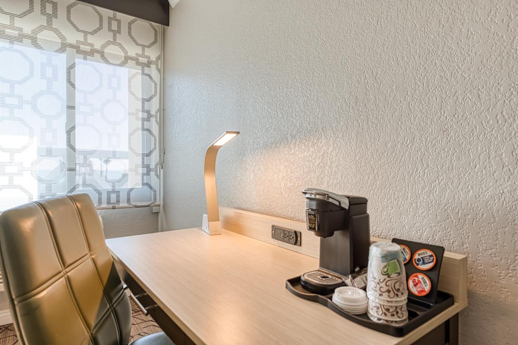 Standard Queen Room with Two Queen Beds - Non Smoking 