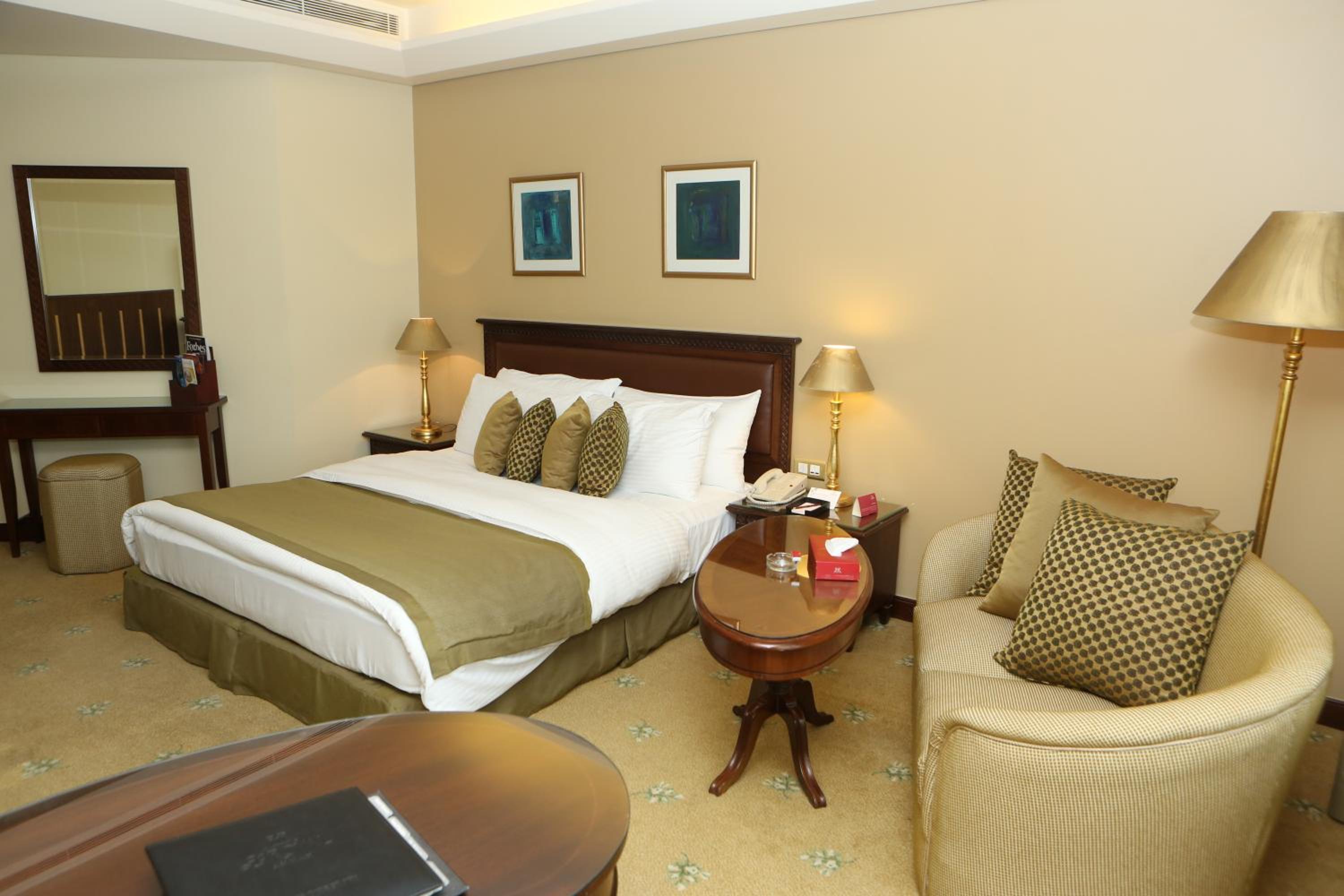 Deluxe Room King Size