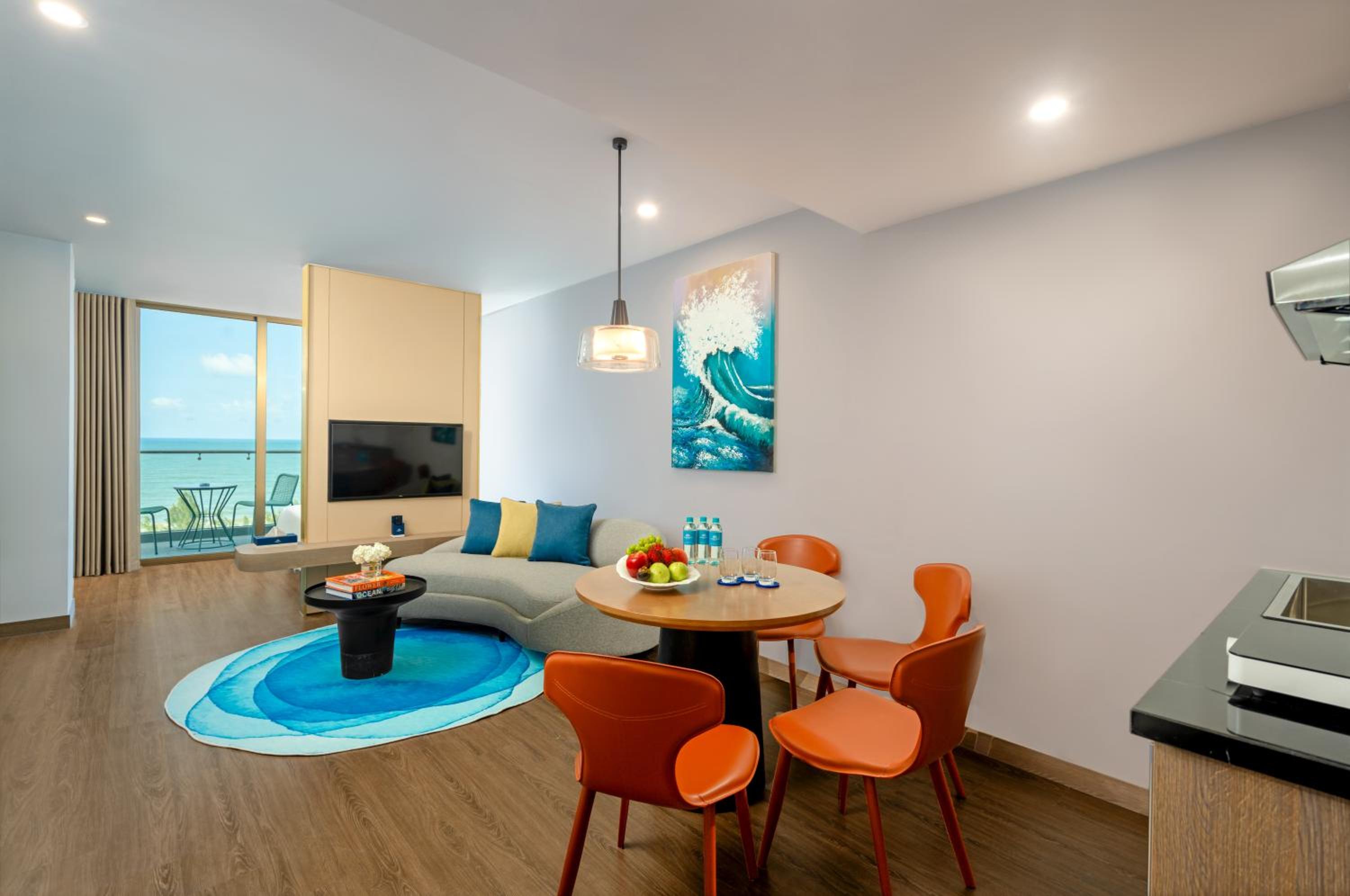 Apartment with Balcony