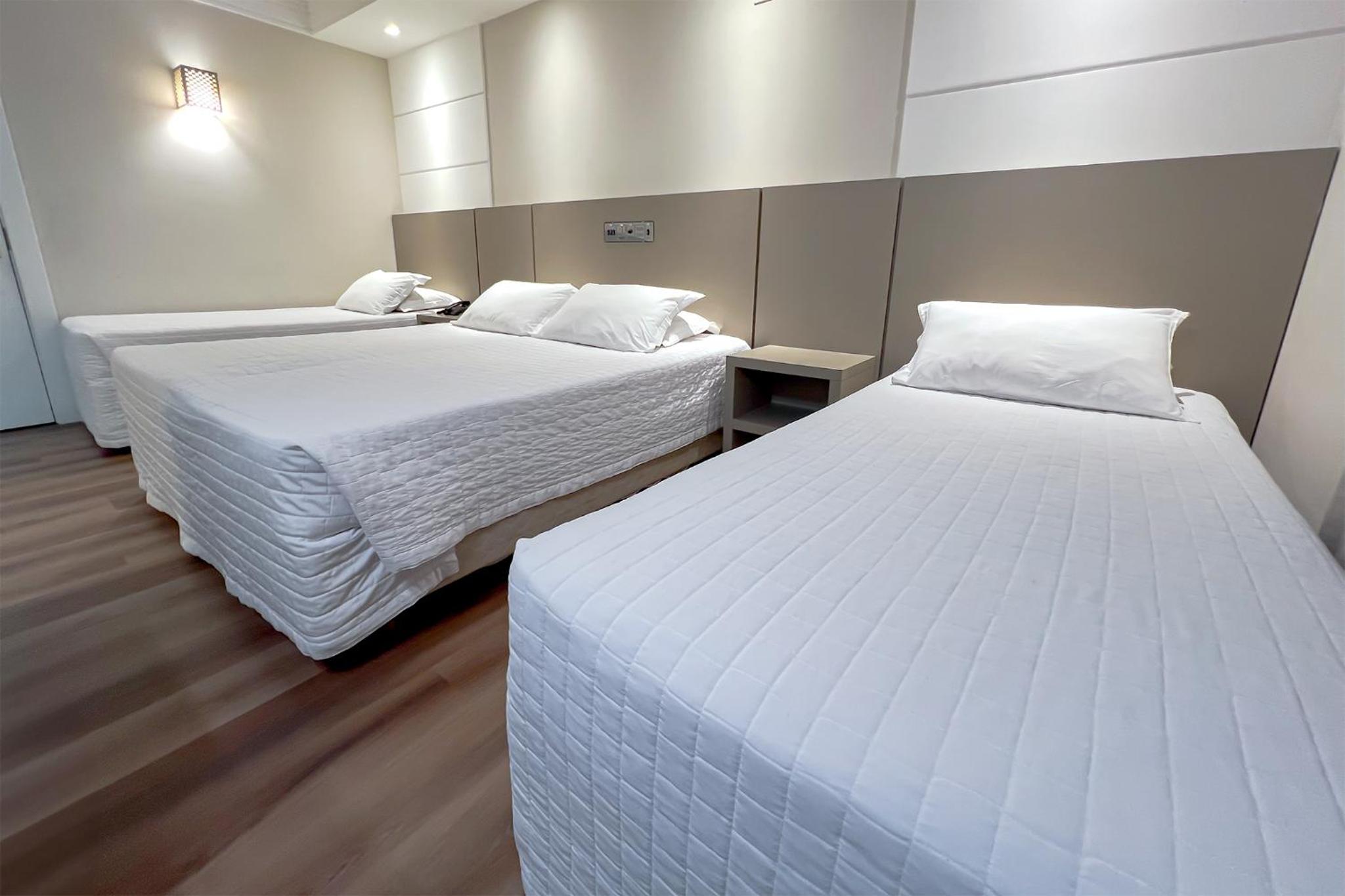 Luxury Quadruple Room