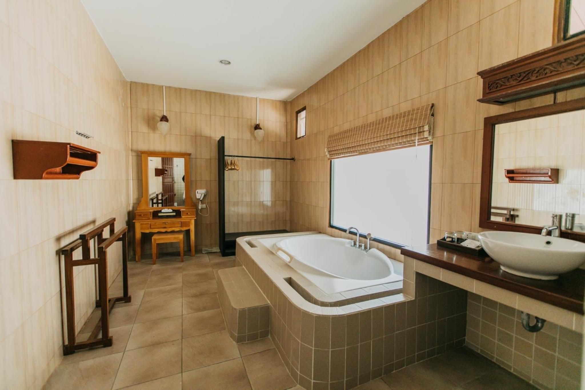 Villa with Sea View