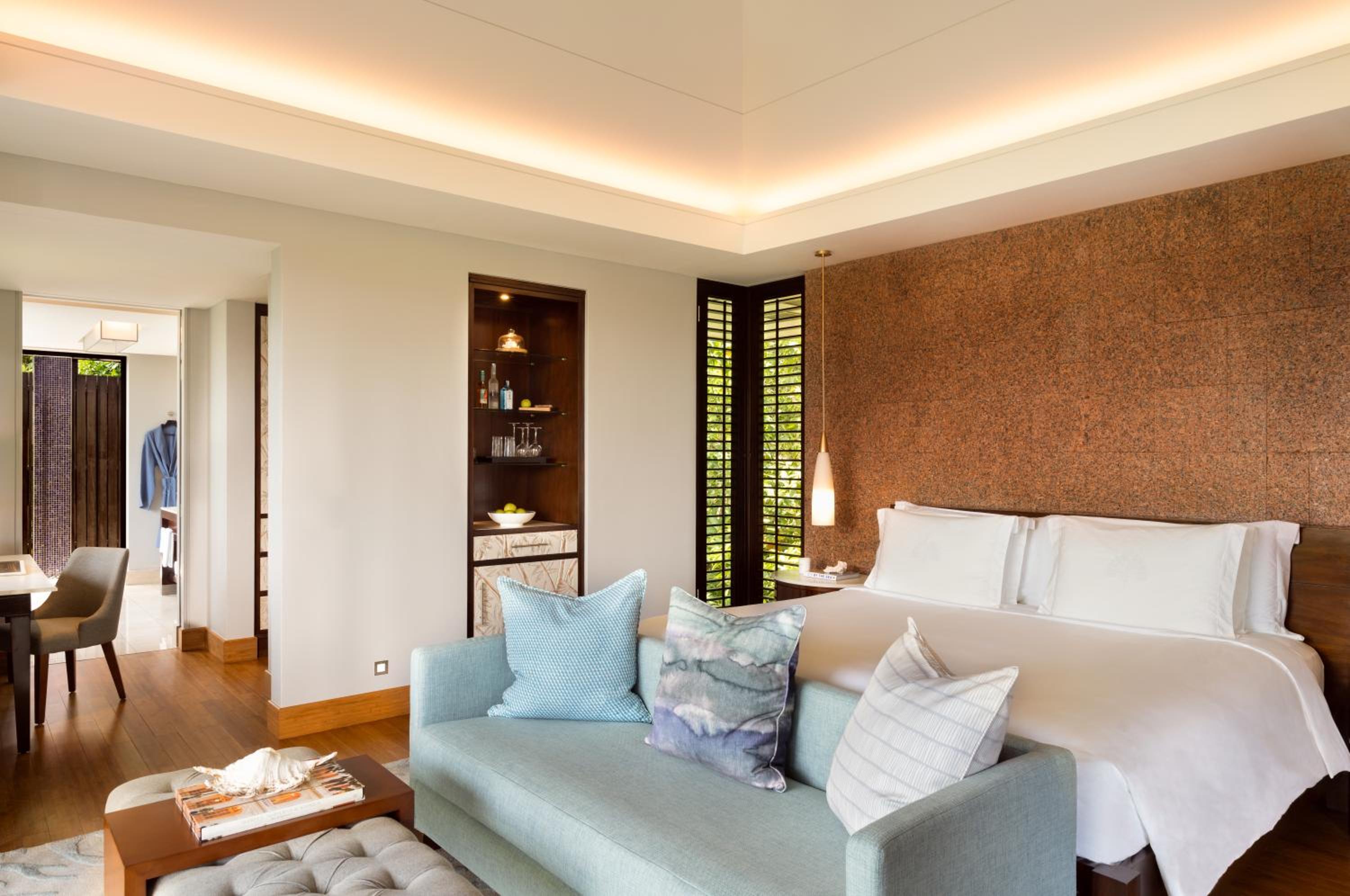 Grand Hillside Pool Villa with Garden View