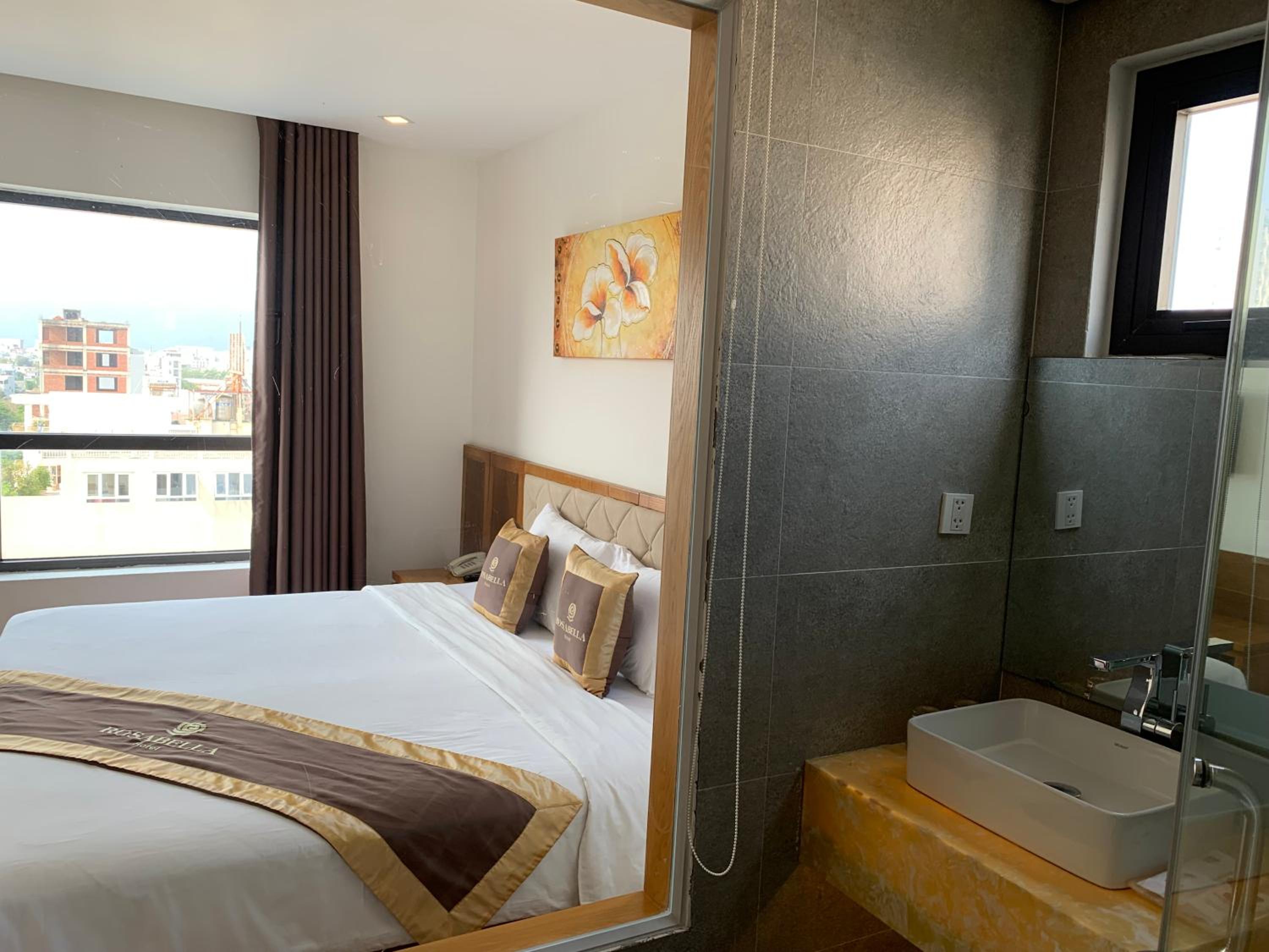 Suite with City View