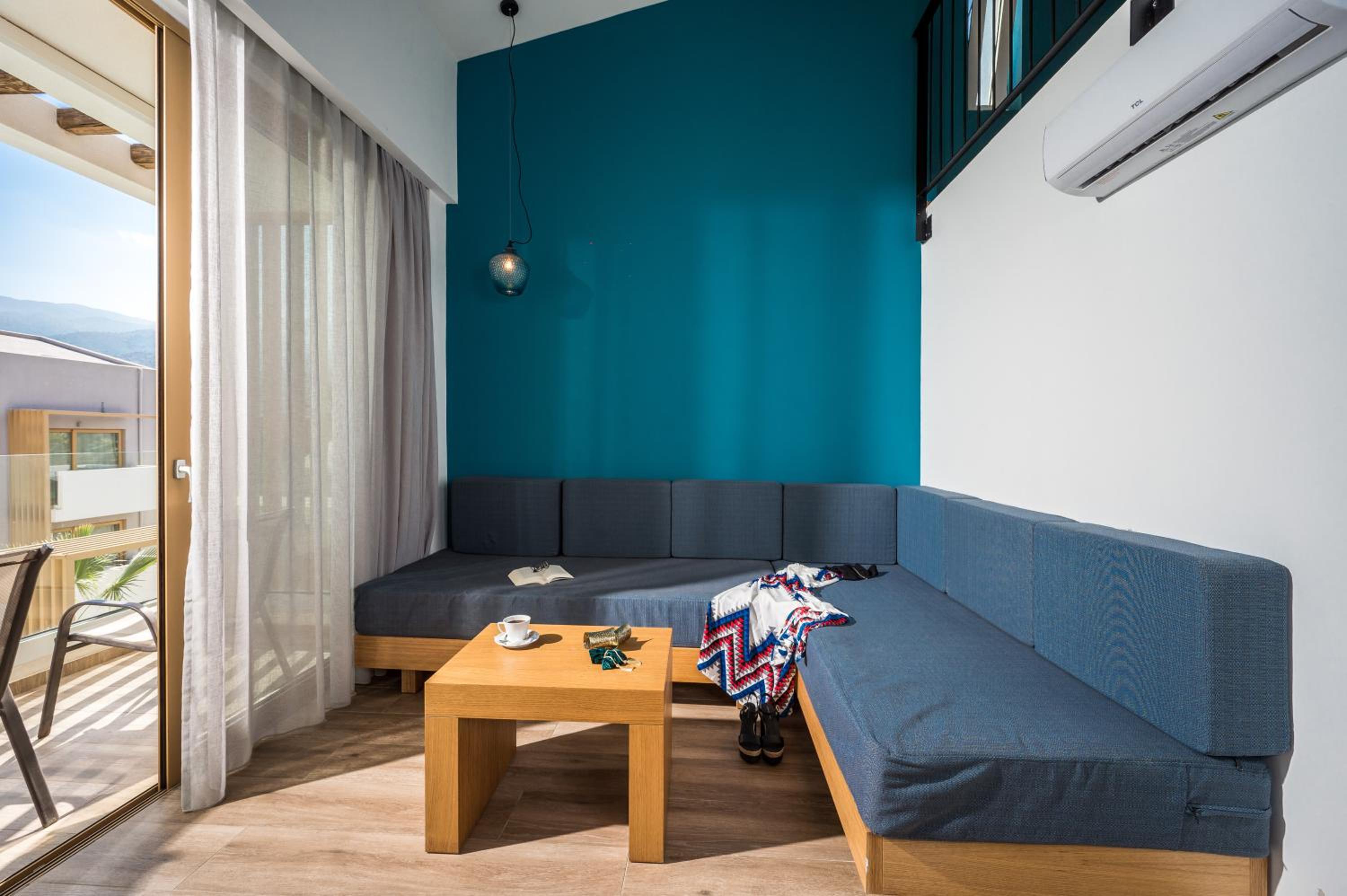 Superior Suite - Spilled Level