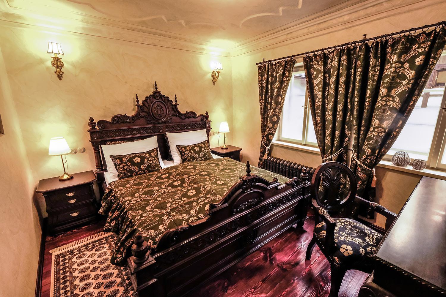 Double Room with Patio