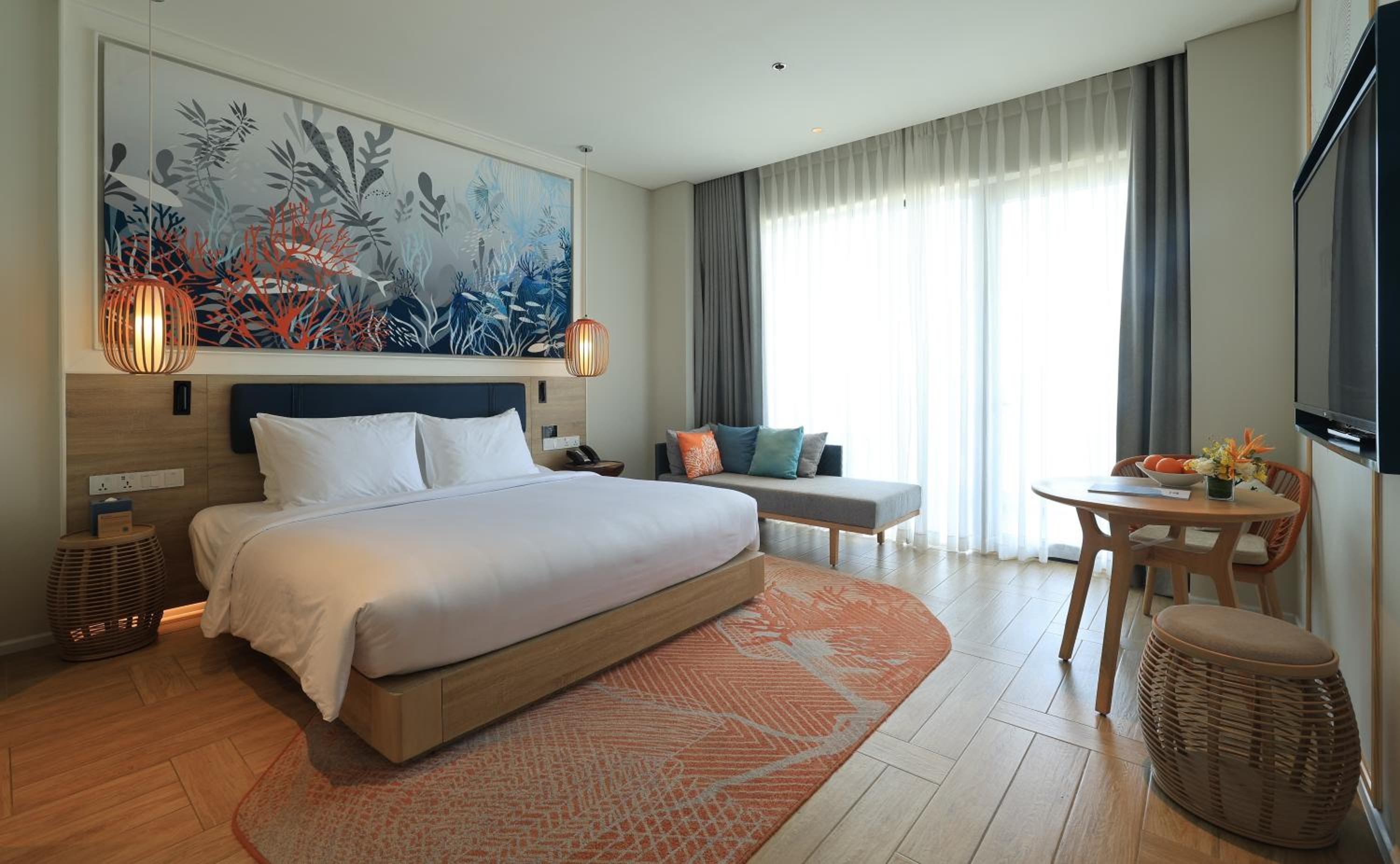 Deluxe Garden View King Room with Balcony