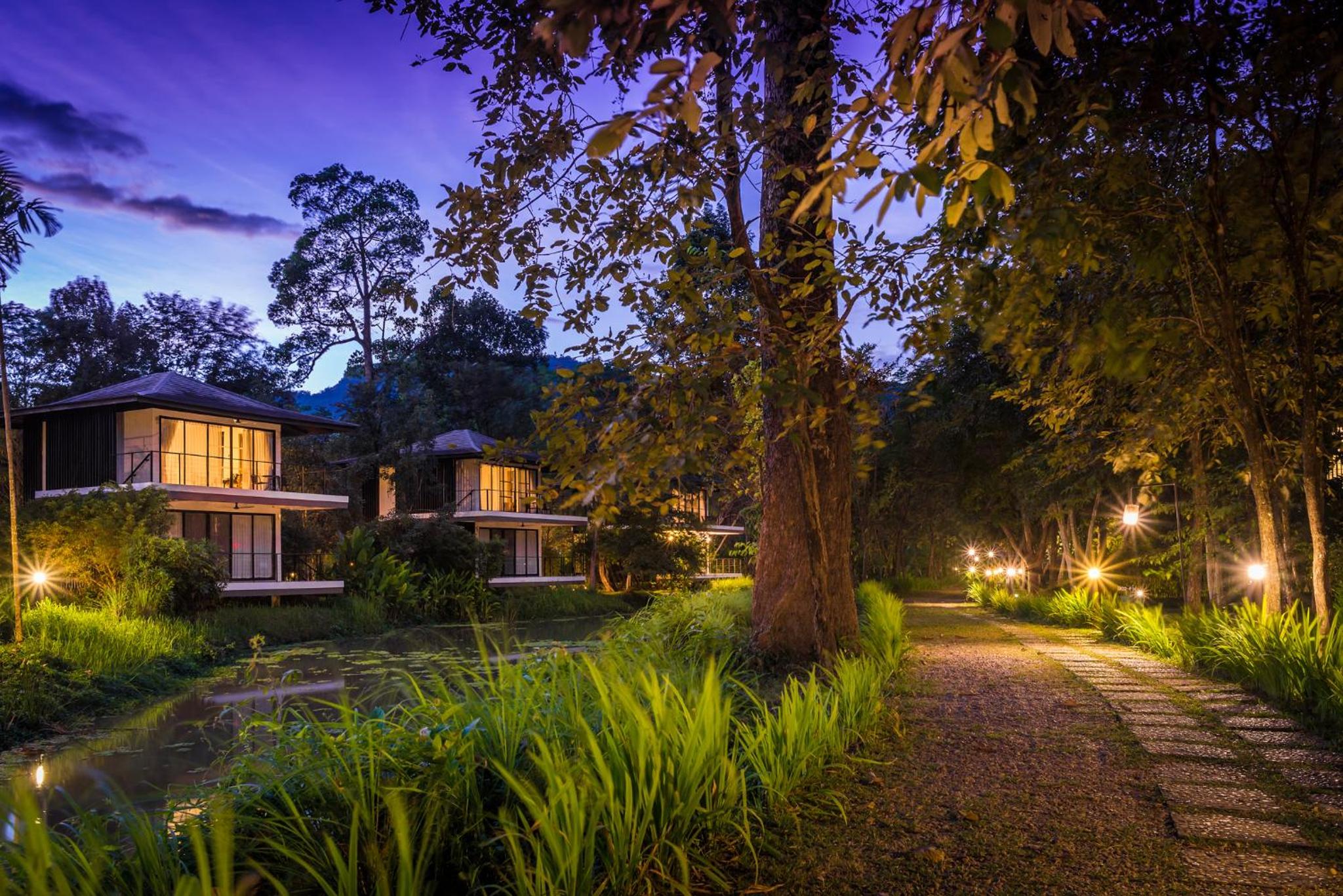 Deluxe Pond Garden Villa Double or Twin - Upper Floor
