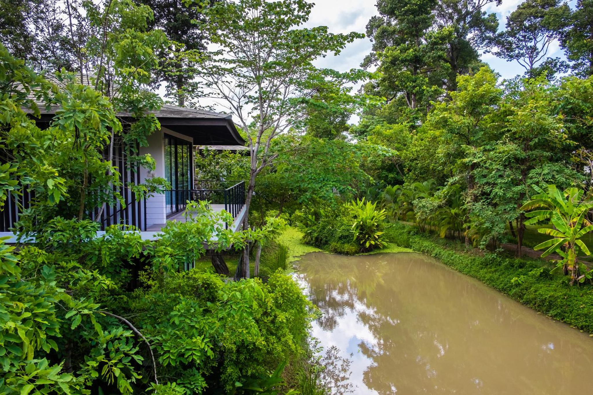 Deluxe Pond Garden Villa Double or Twin - Upper Floor