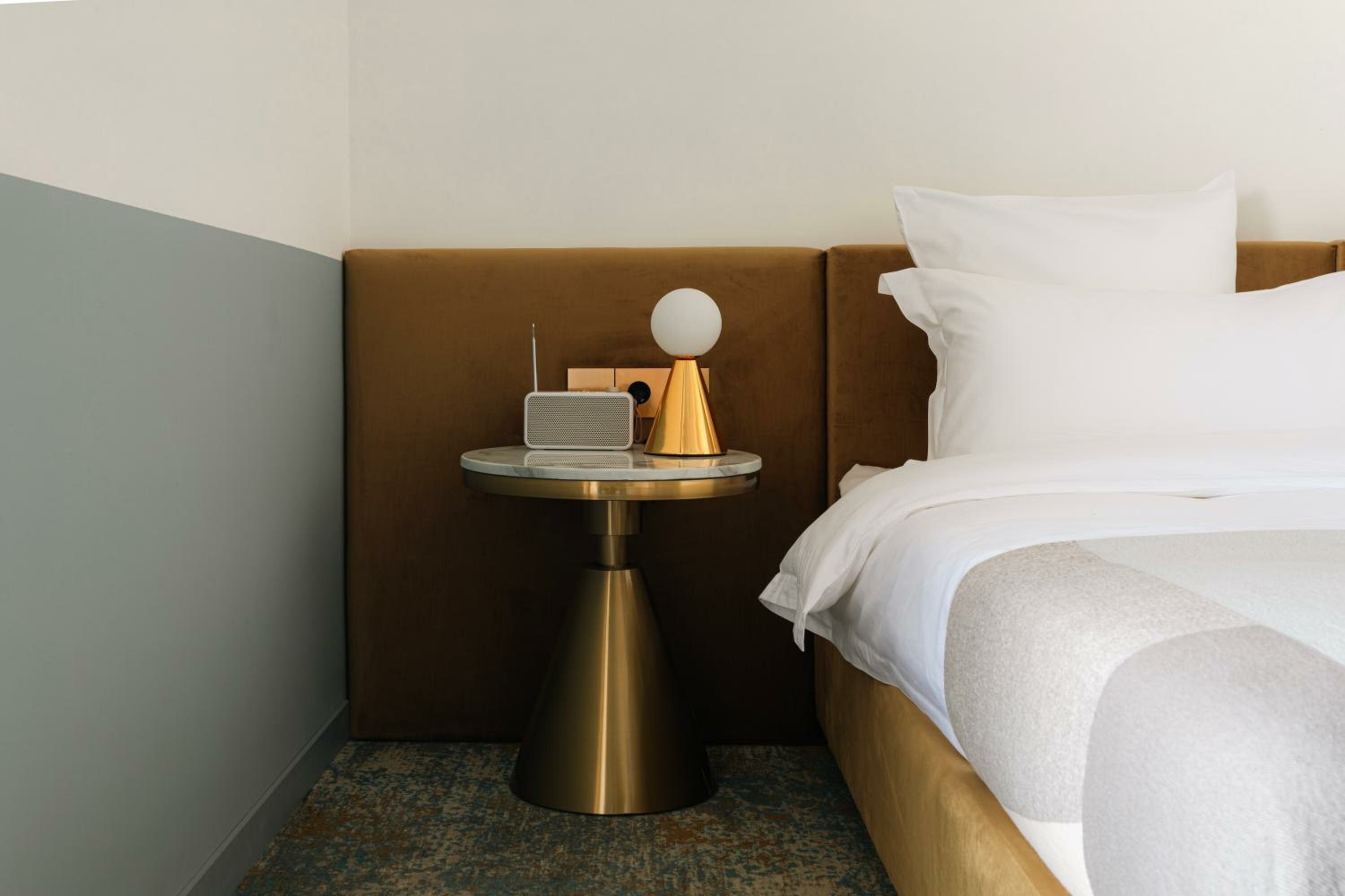 Deluxe Double Room with City View