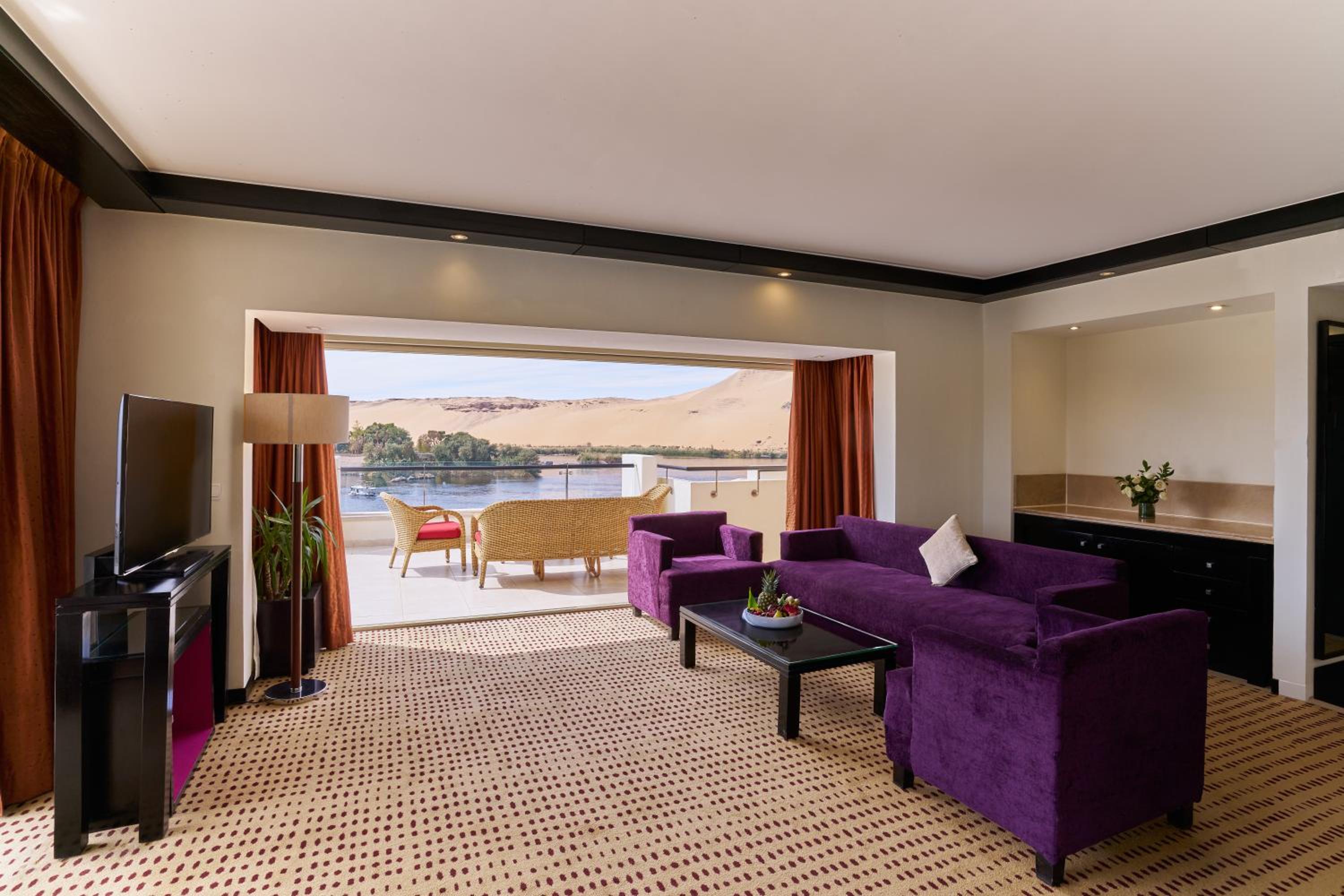 Panoramic Suite with Nile View