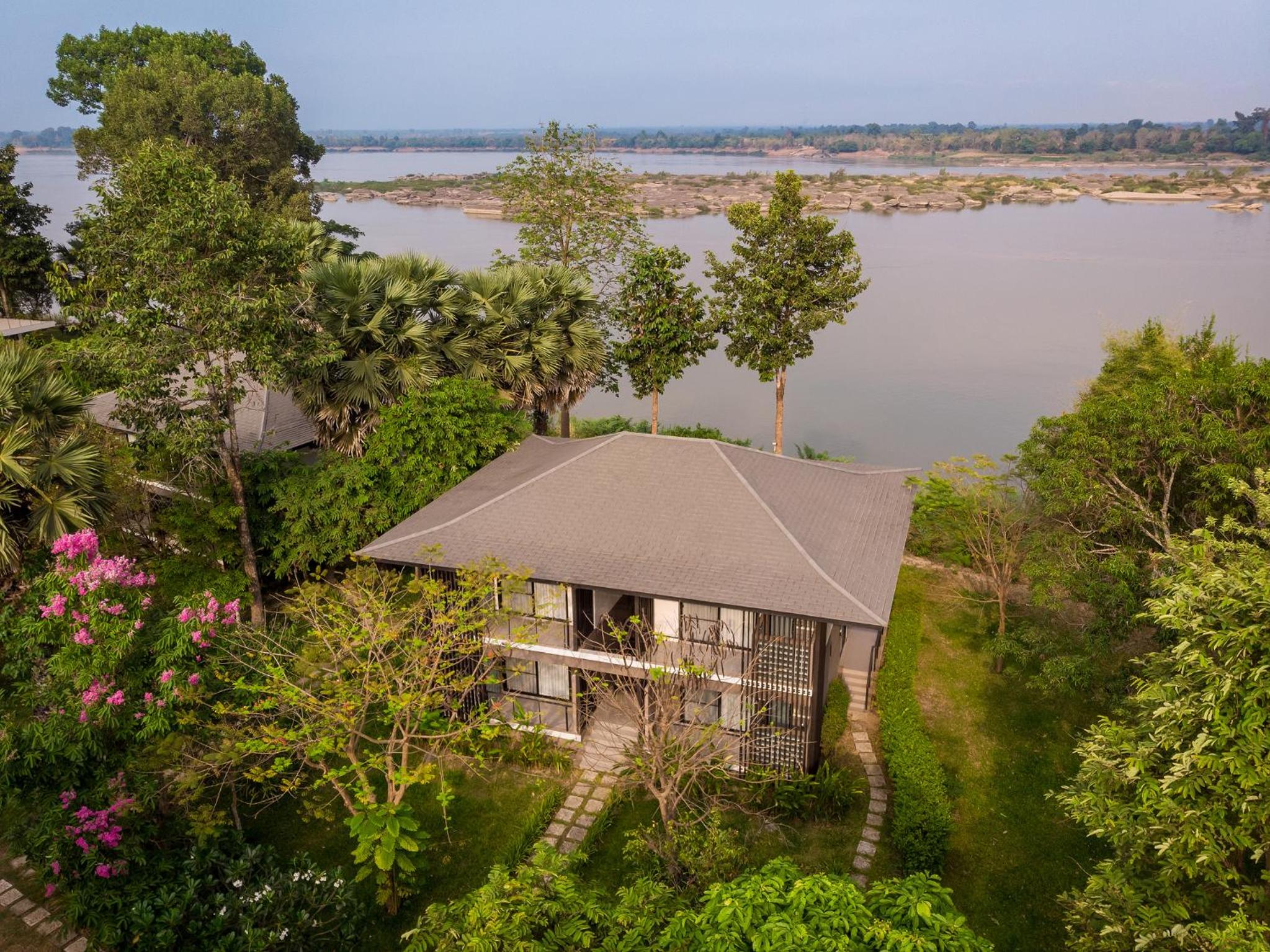 Deluxe Riverfront Villa Double or Twin - Ground Floor