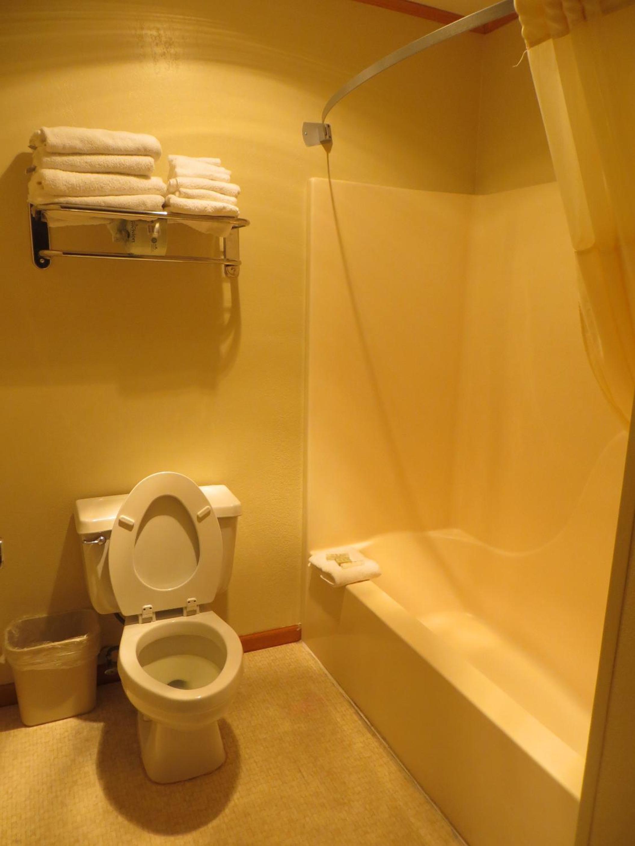 King Room - Mobility Access/Non-Smoking