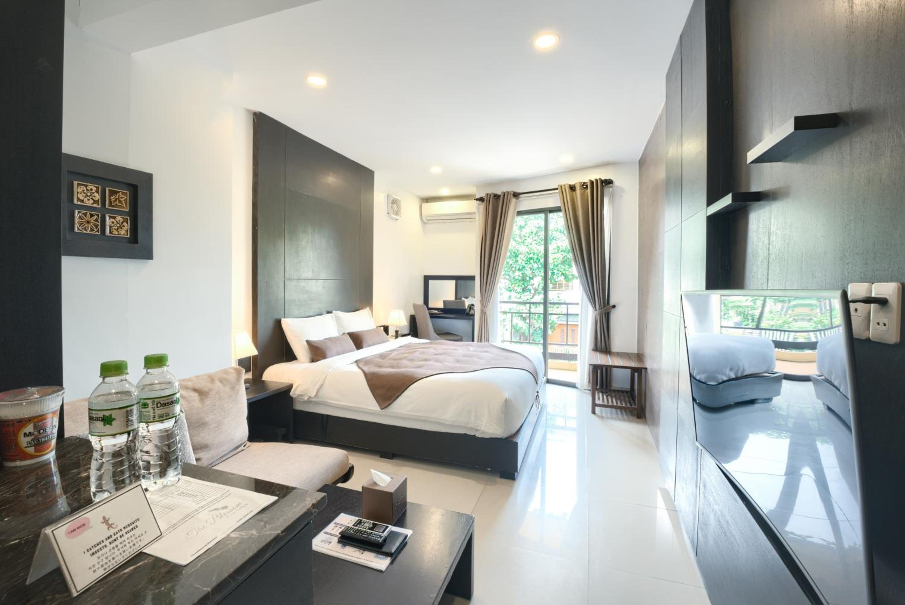 Deluxe King Room with Street View - Onsen Included