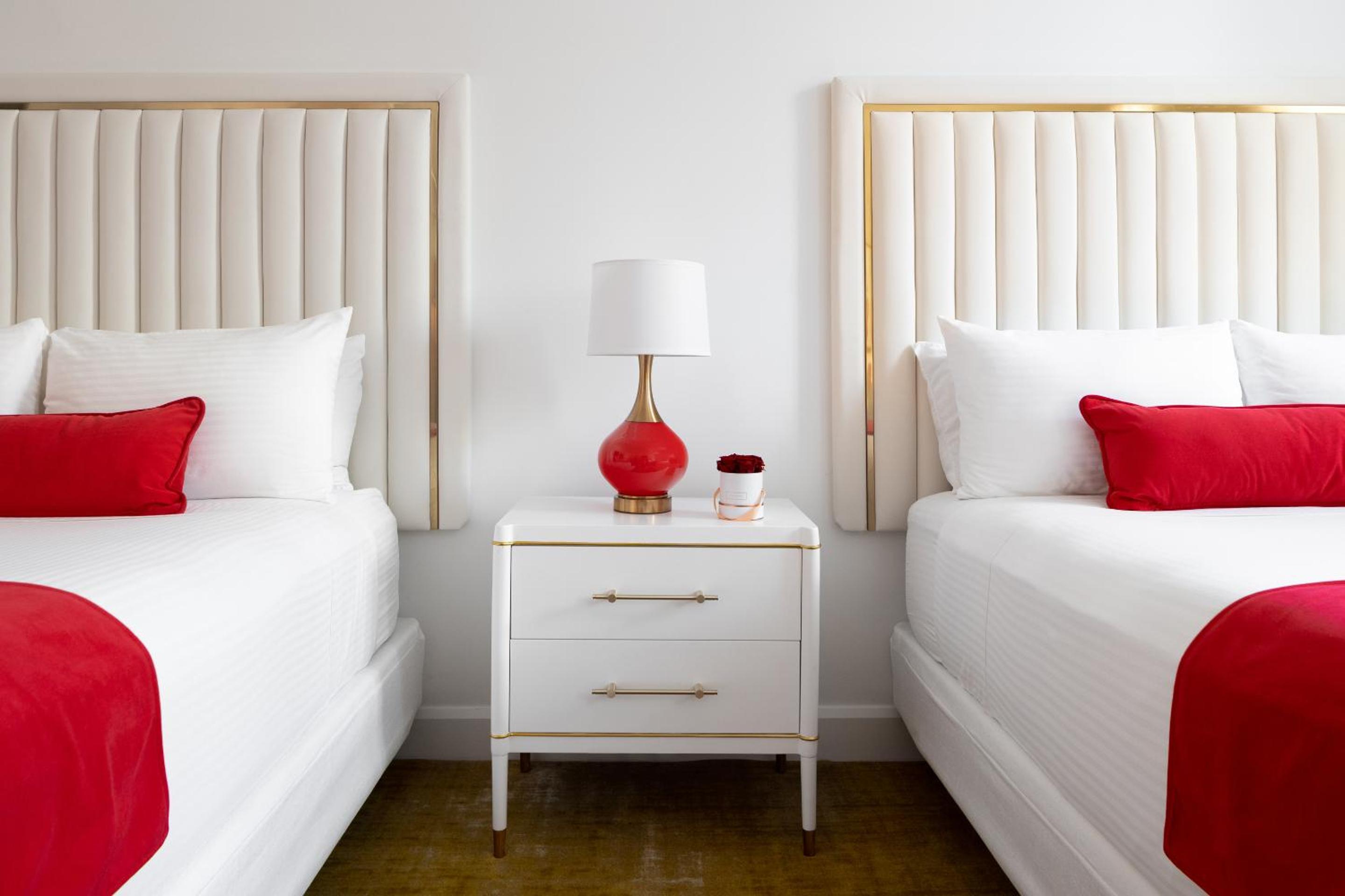 Vendue Premier Double Queens