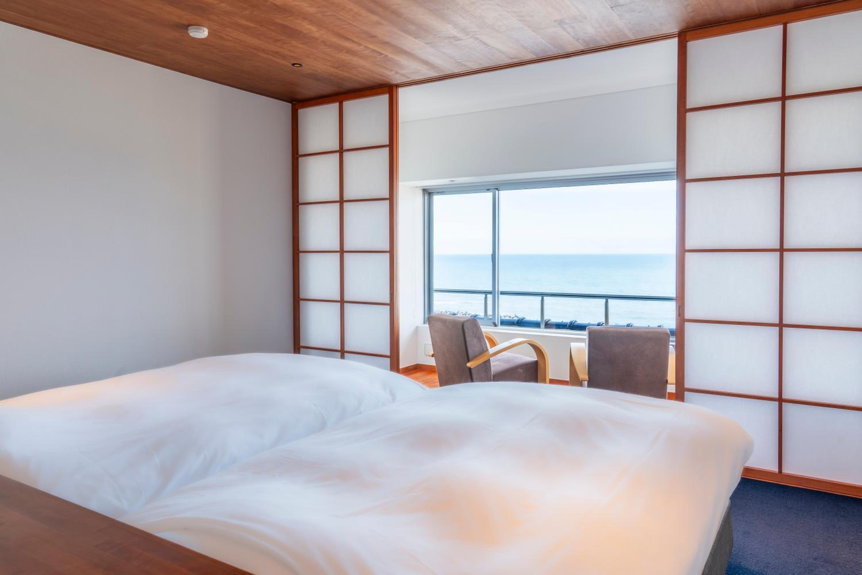 Twin Room with Sea View