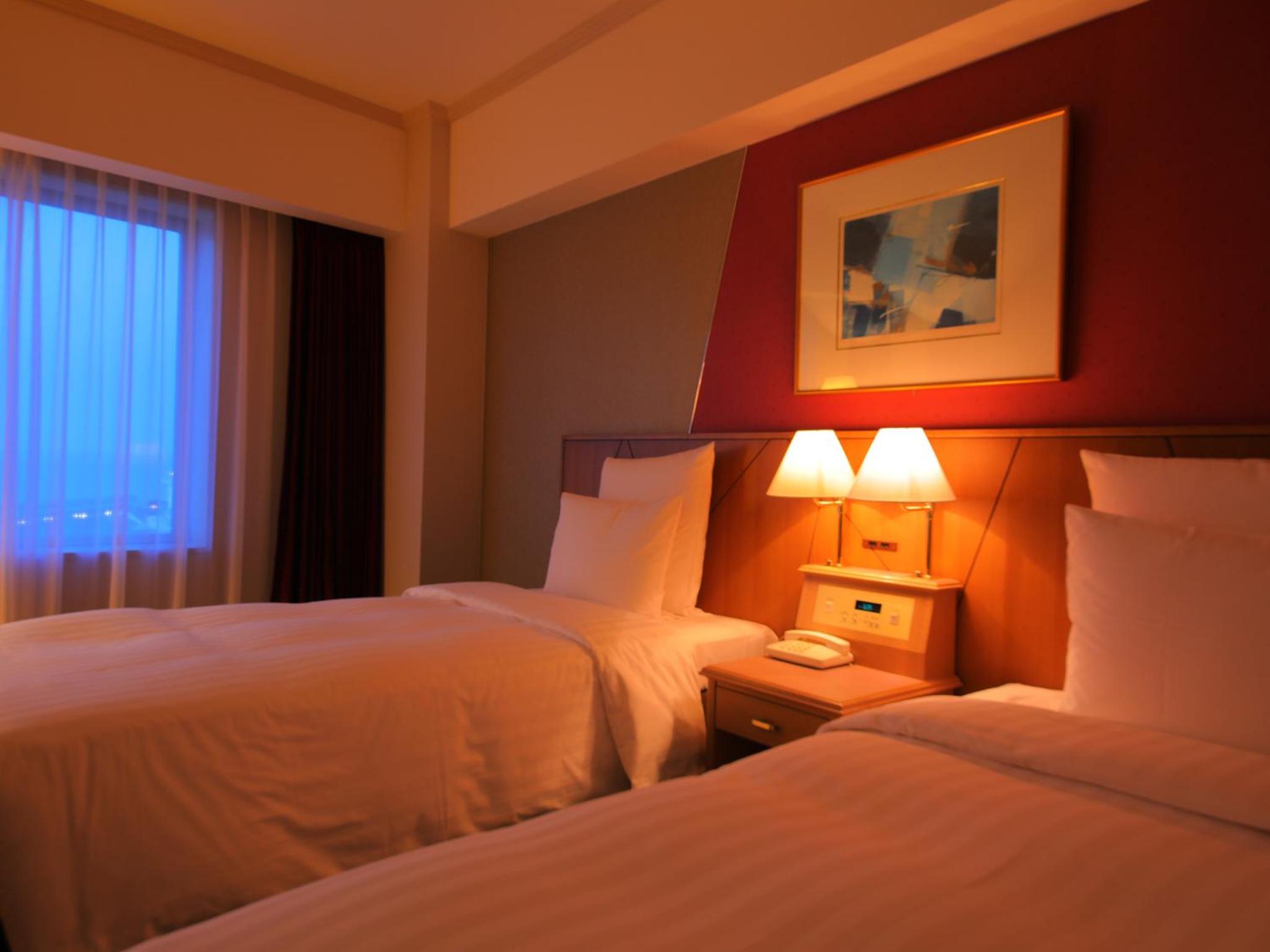 Standard Twin Room - Non-Smoking