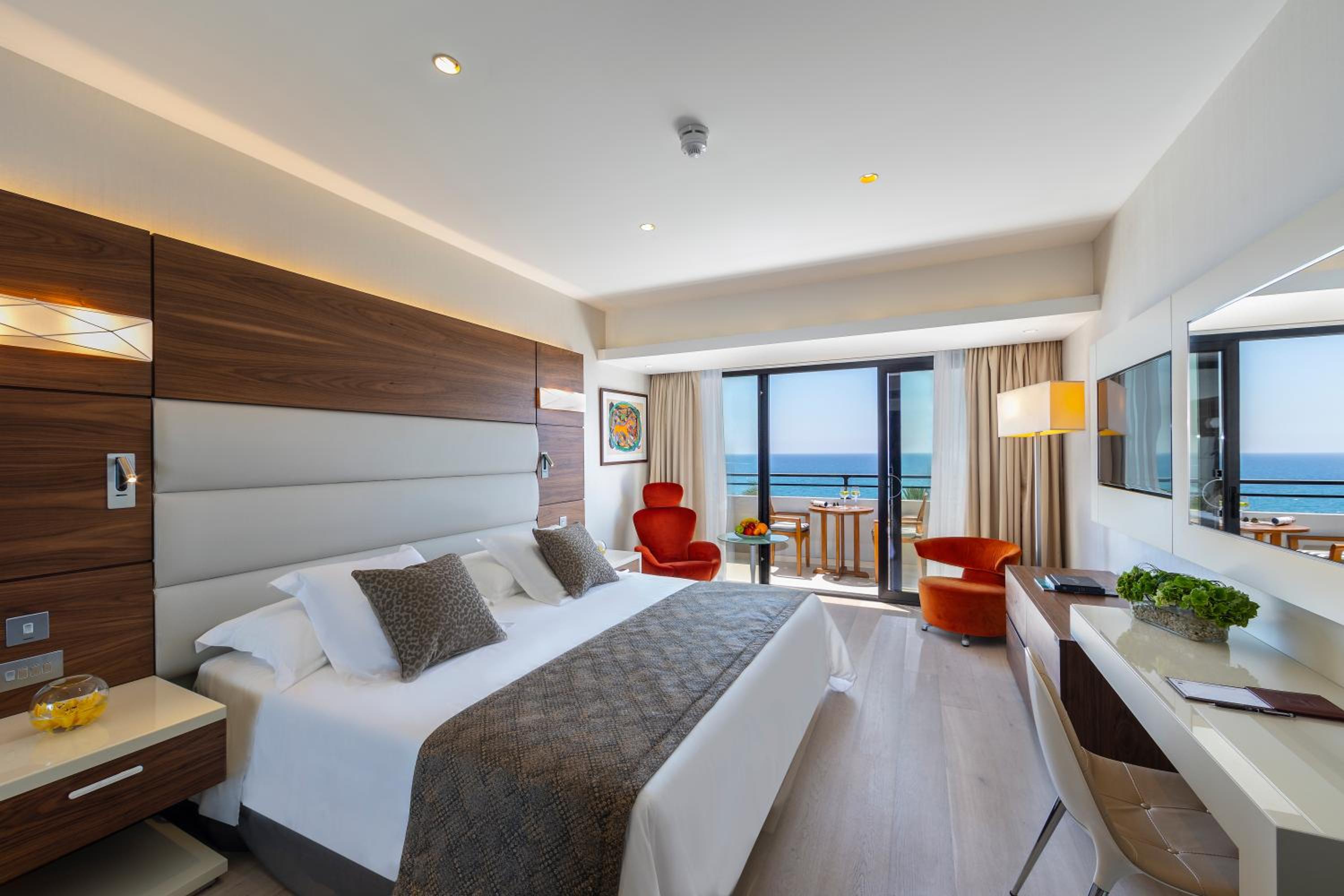 Superior Double or Twin Room with Sea View