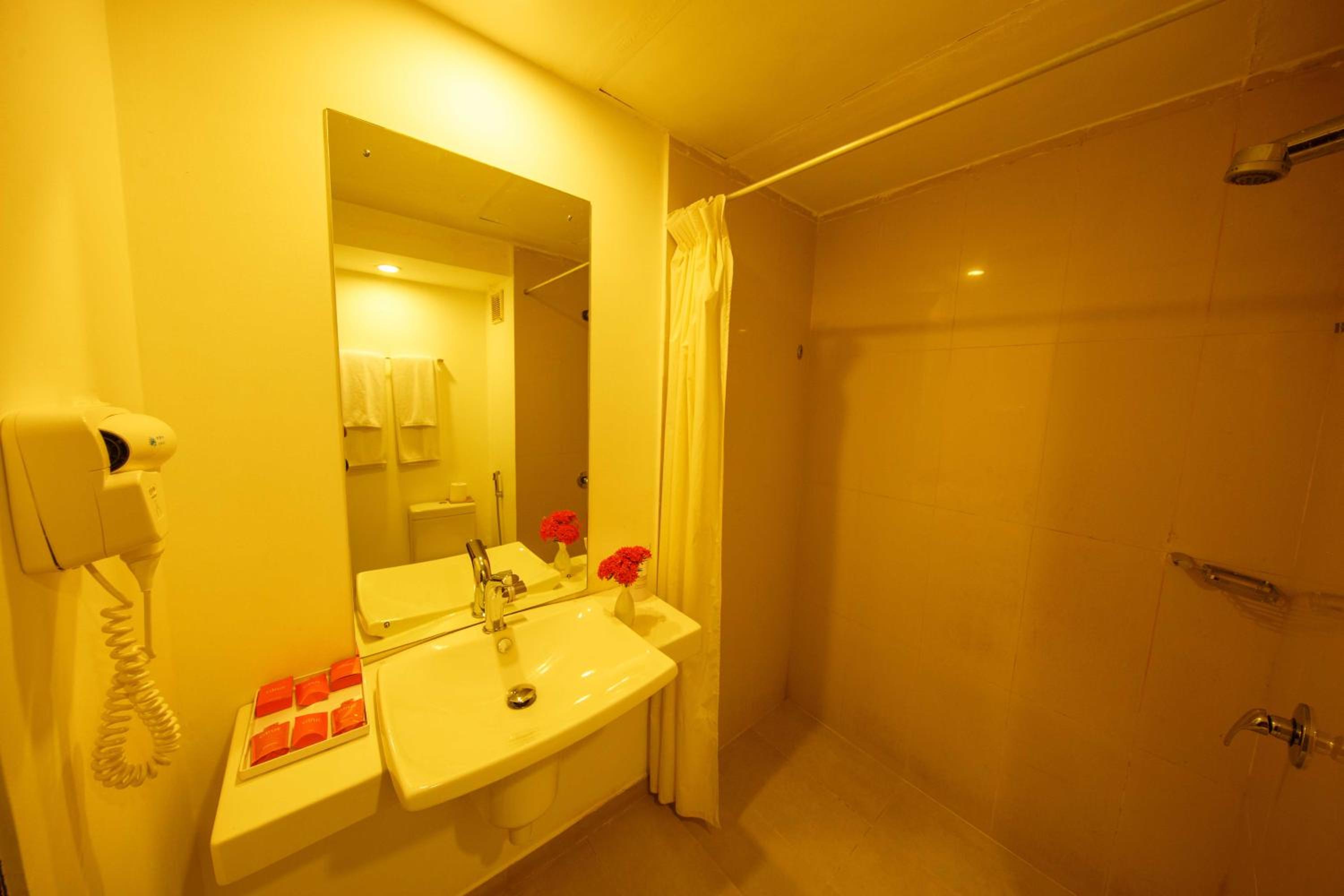 Standard Room With Street View