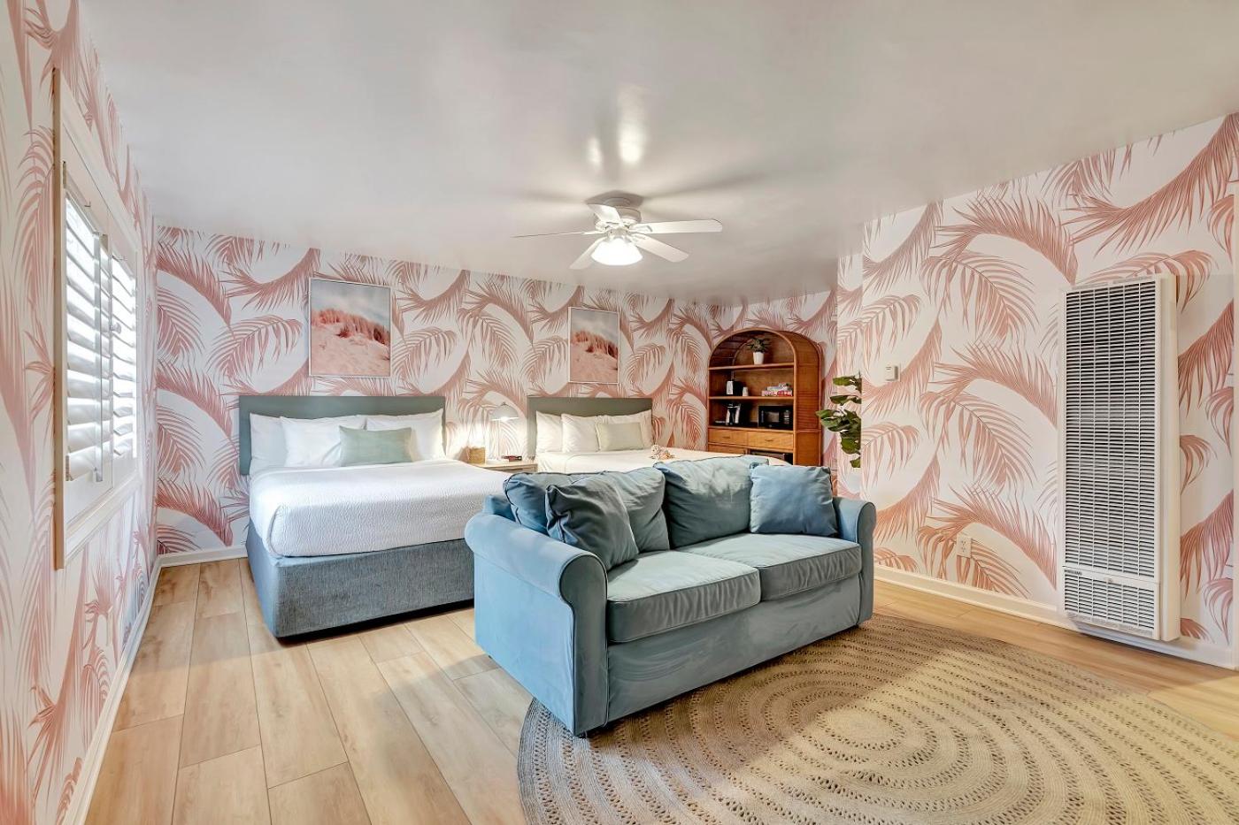 Standard Family Room