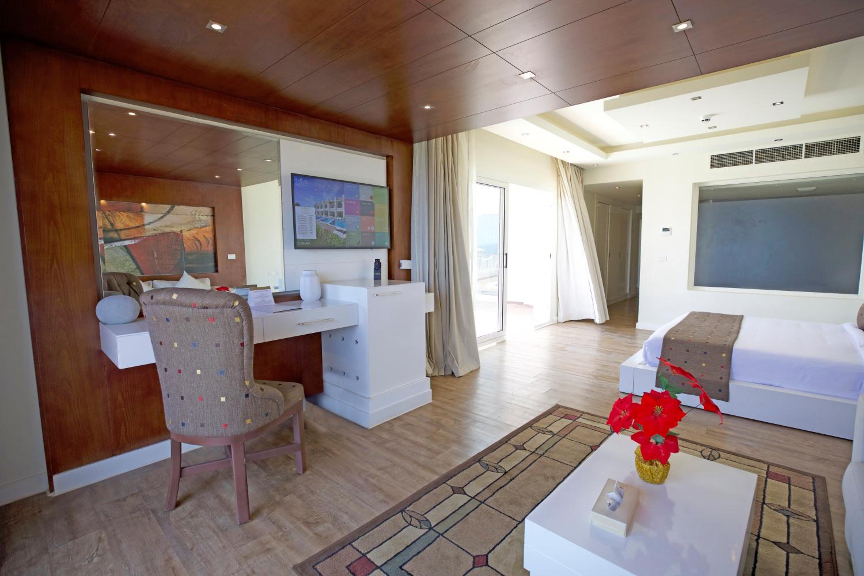 Executive Suite- Posh Club