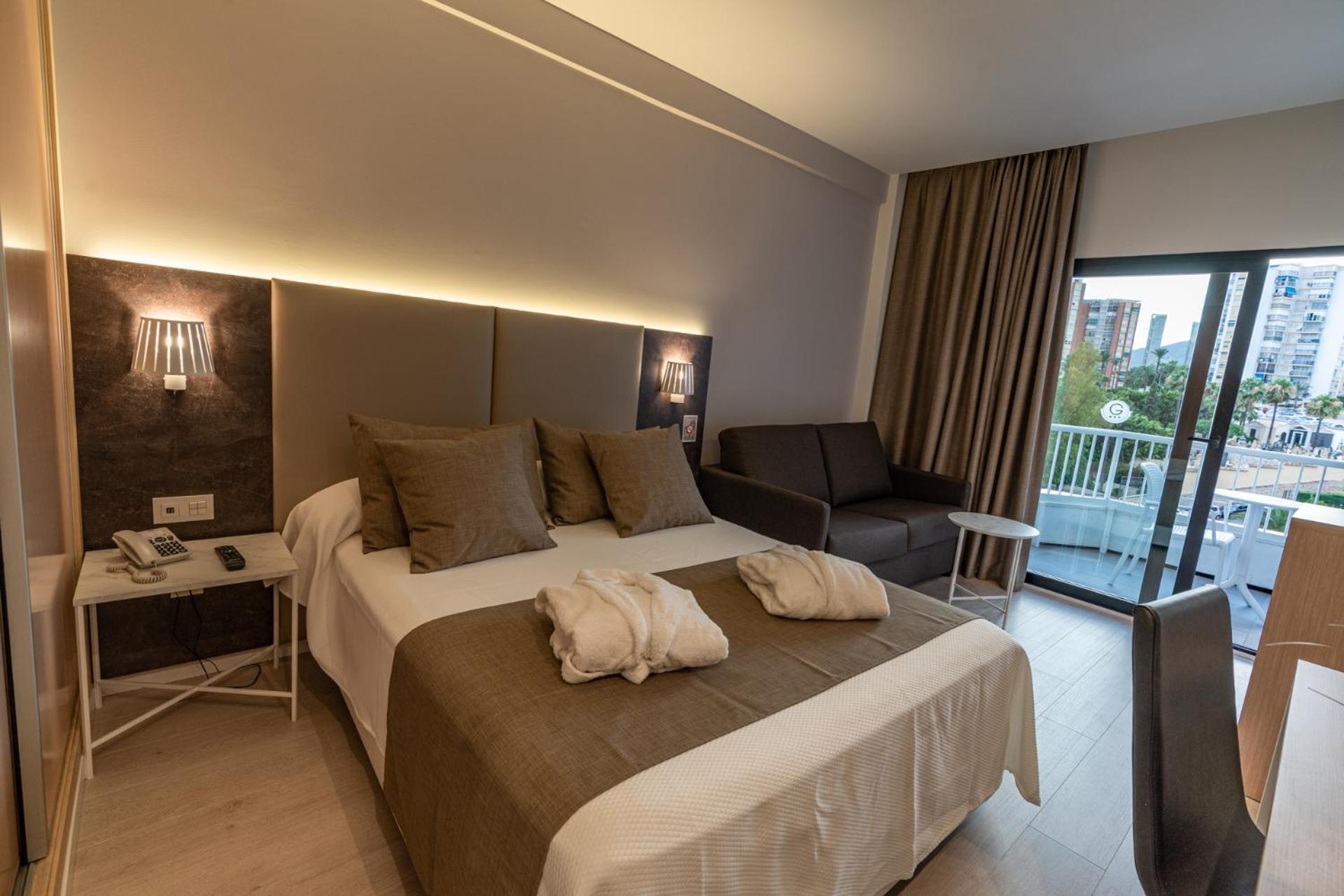 Family Room with Sea View