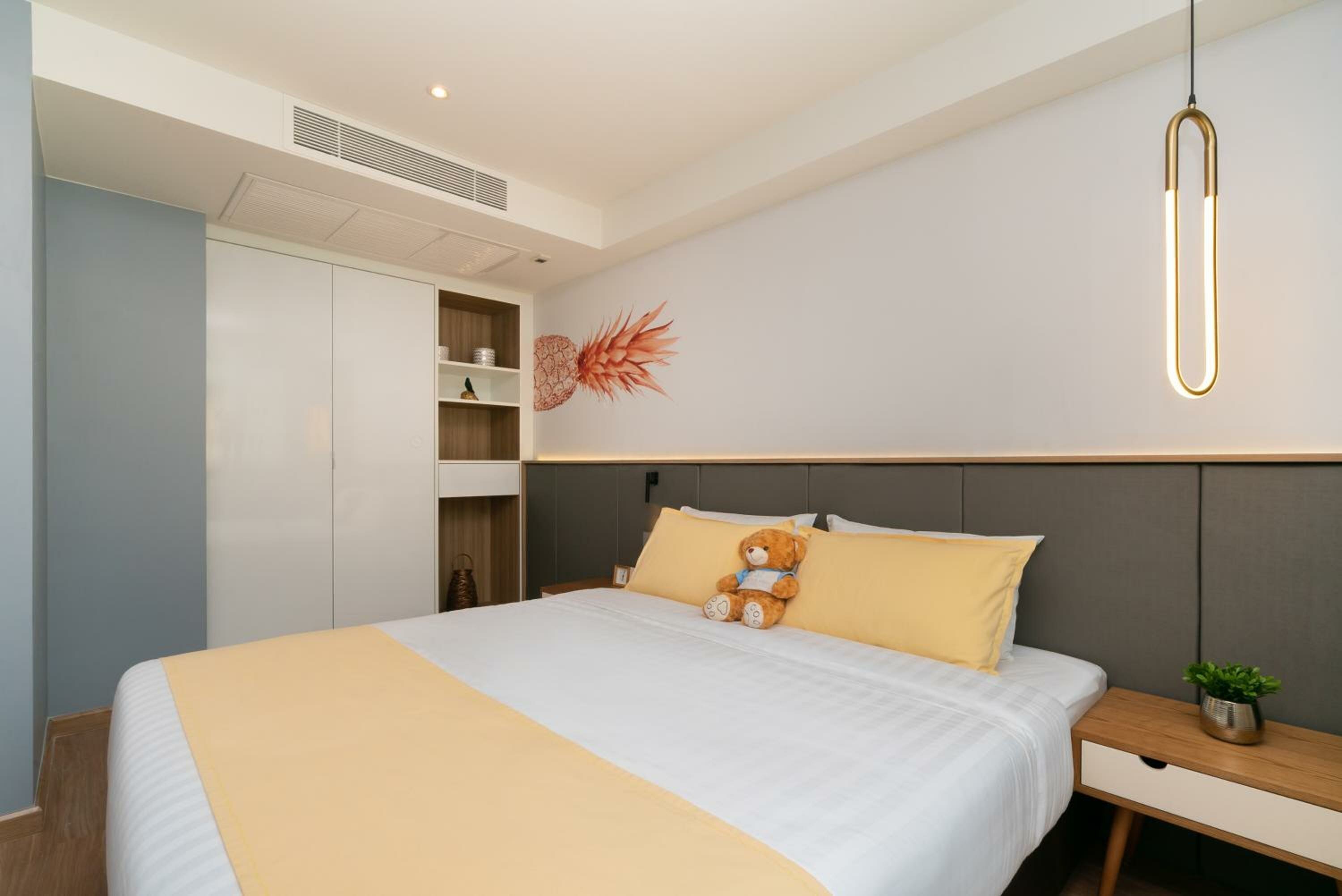 One Bedroom Deluxe