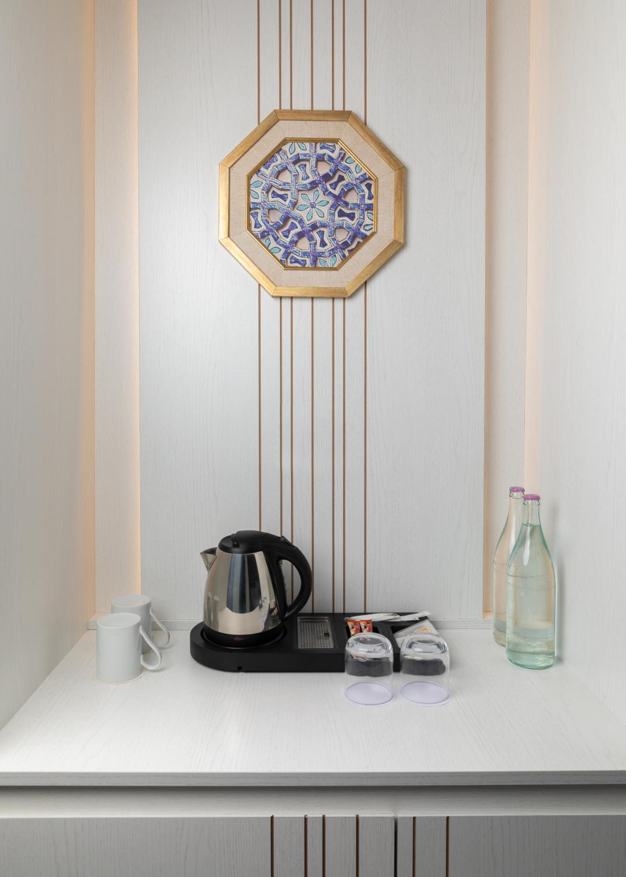 Deluxe Double Room with Two Double Beds - Partial Sea View