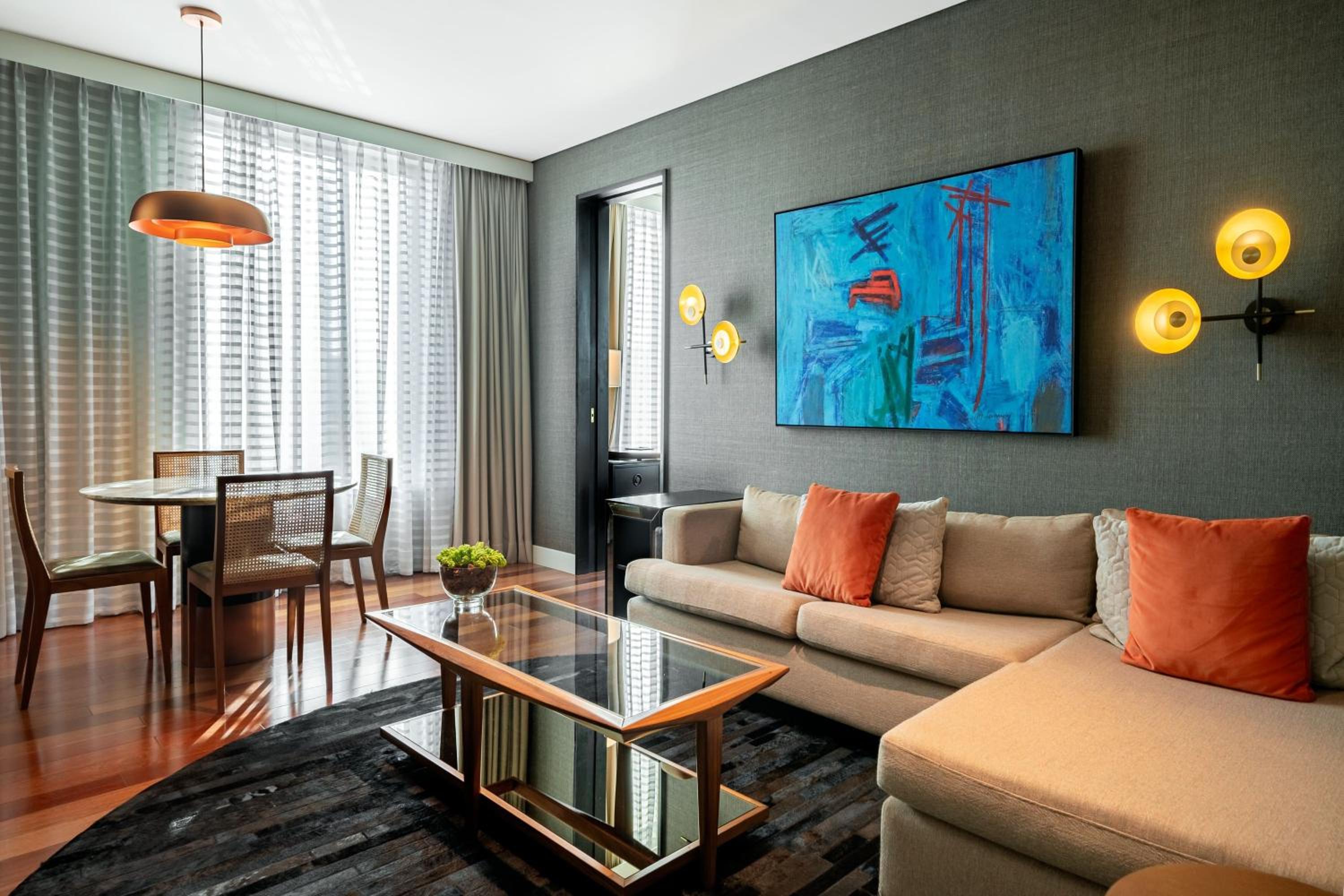 Griffin King Suite - Executive Lounge Access