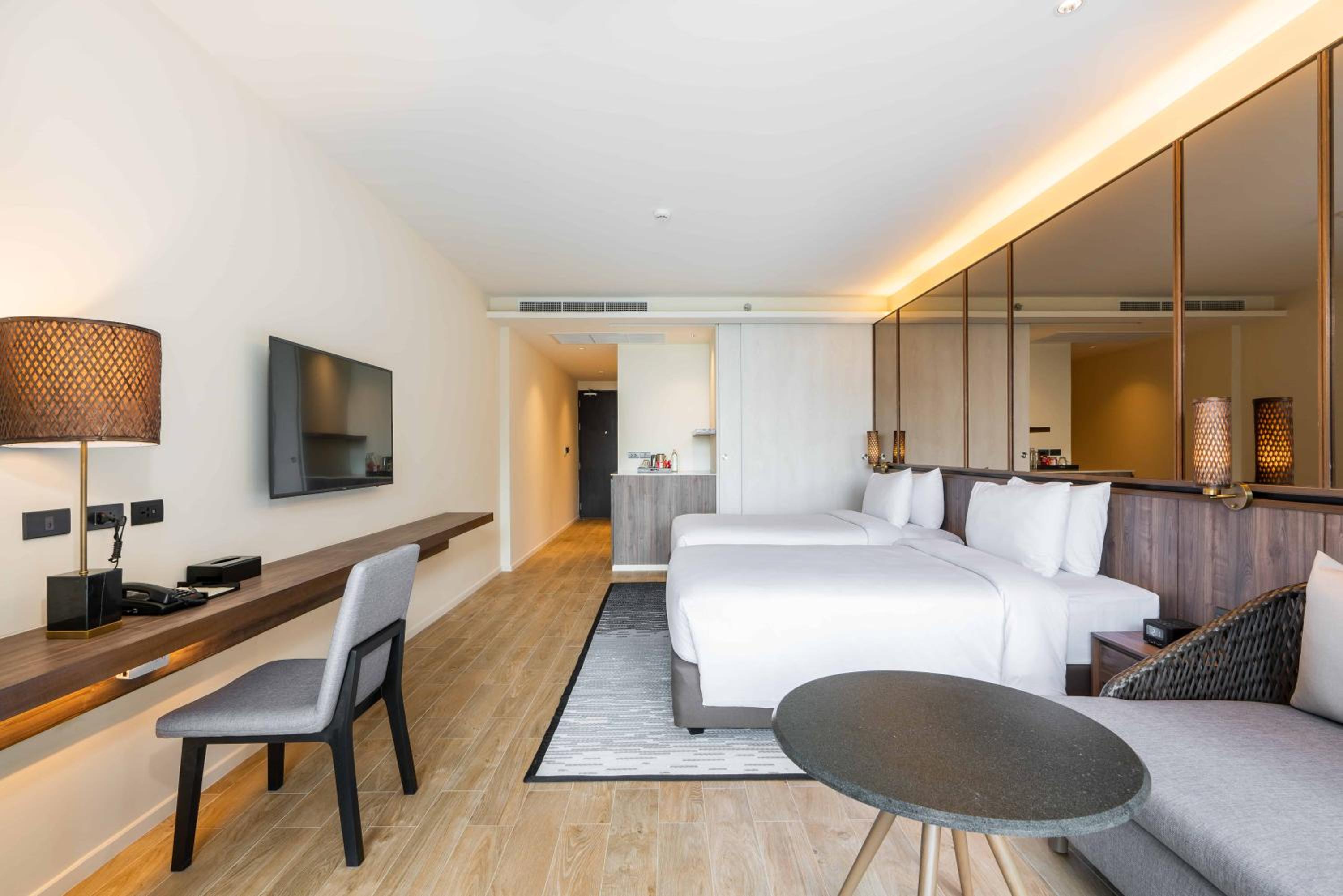 Grand Deluxe Twin Room