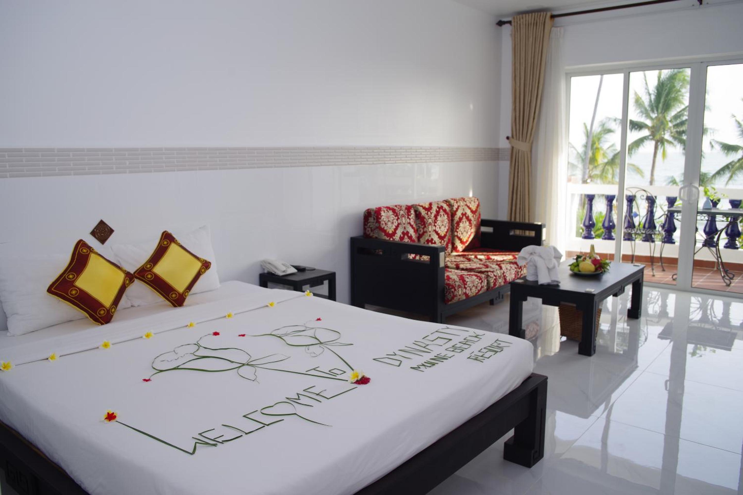 Deluxe Double or Twin Room with Sea View