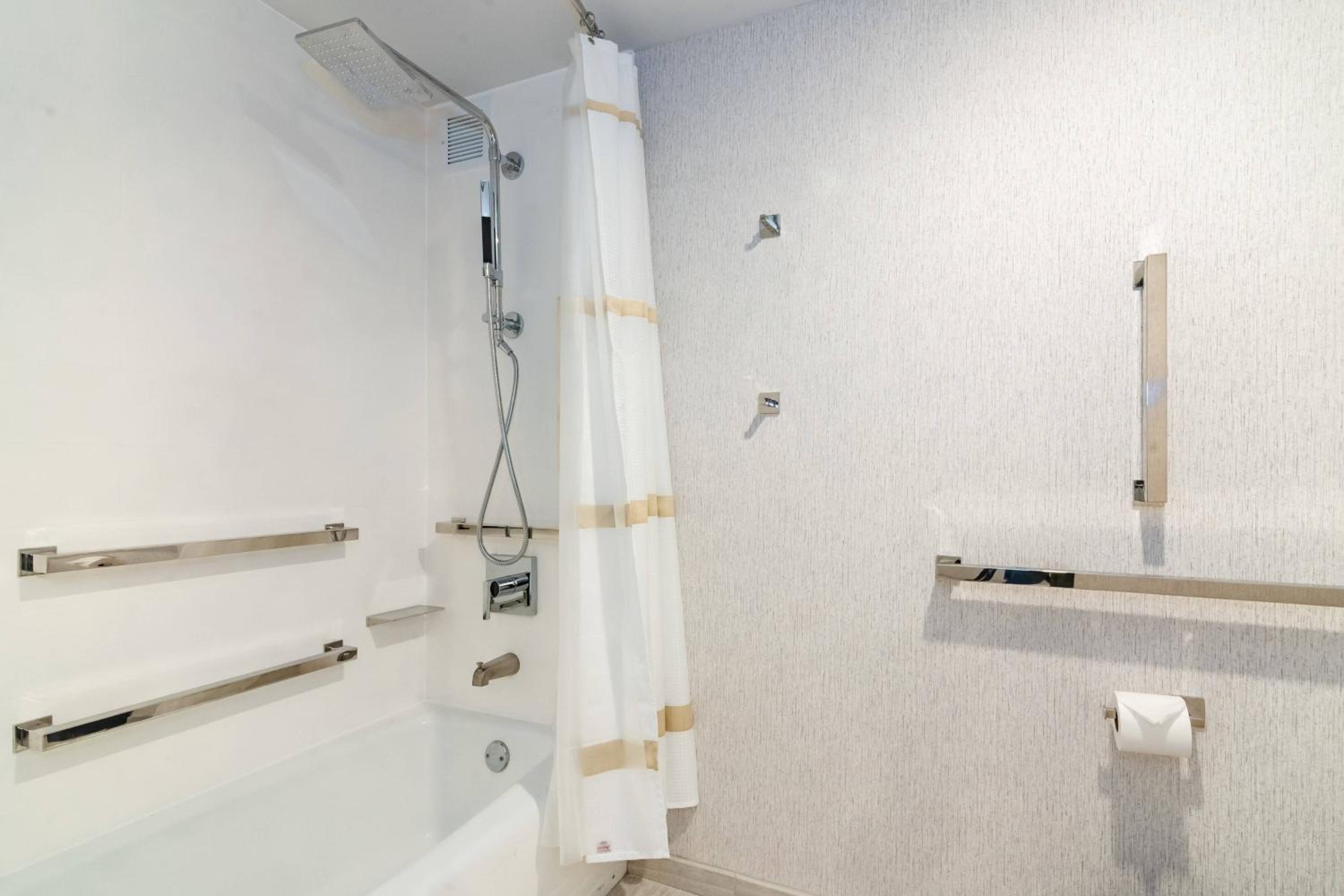 Concierge Level - King or Double Room