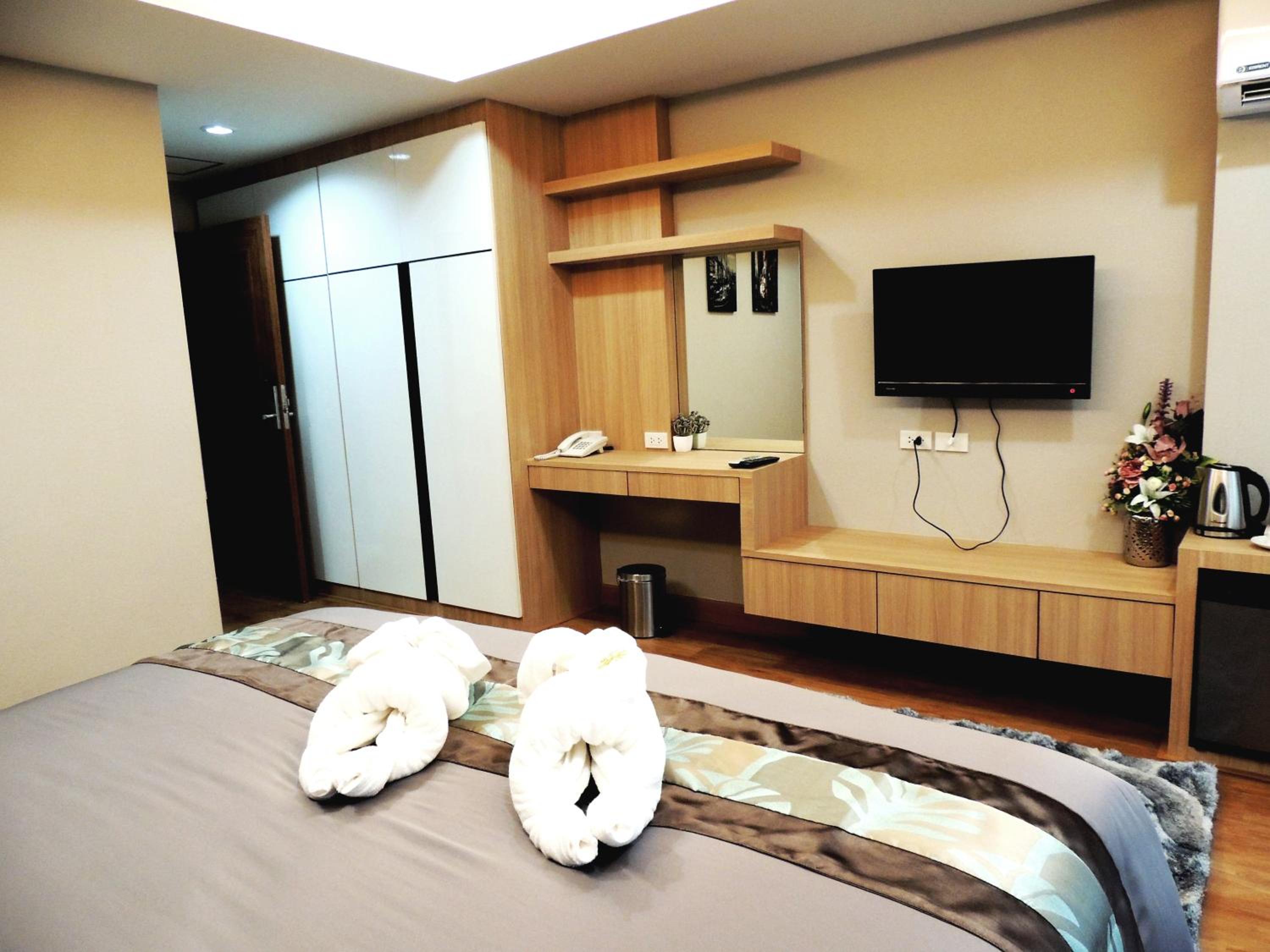 Superior Double Room with Balcony