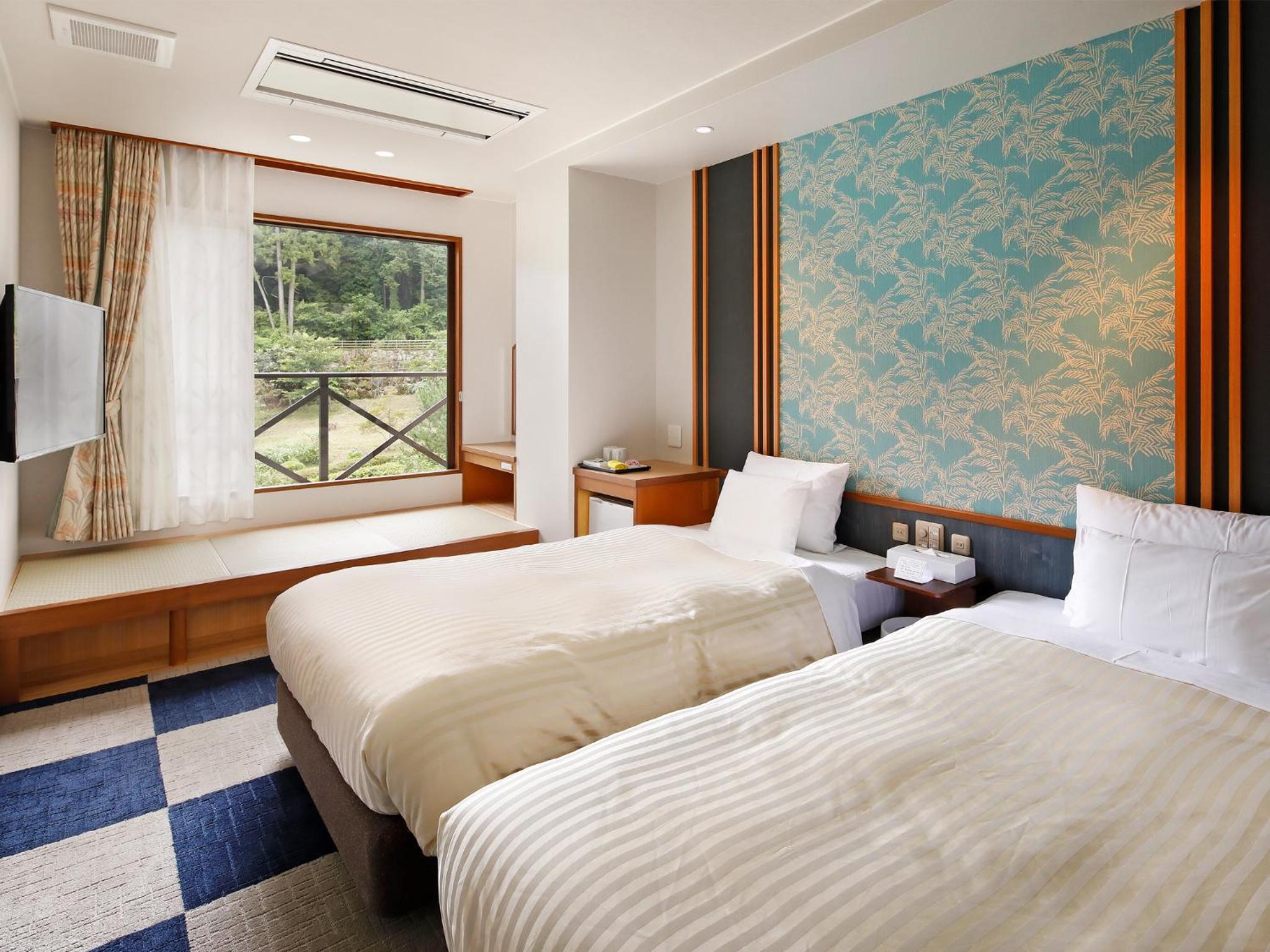 Twin Room - Non-Smoking