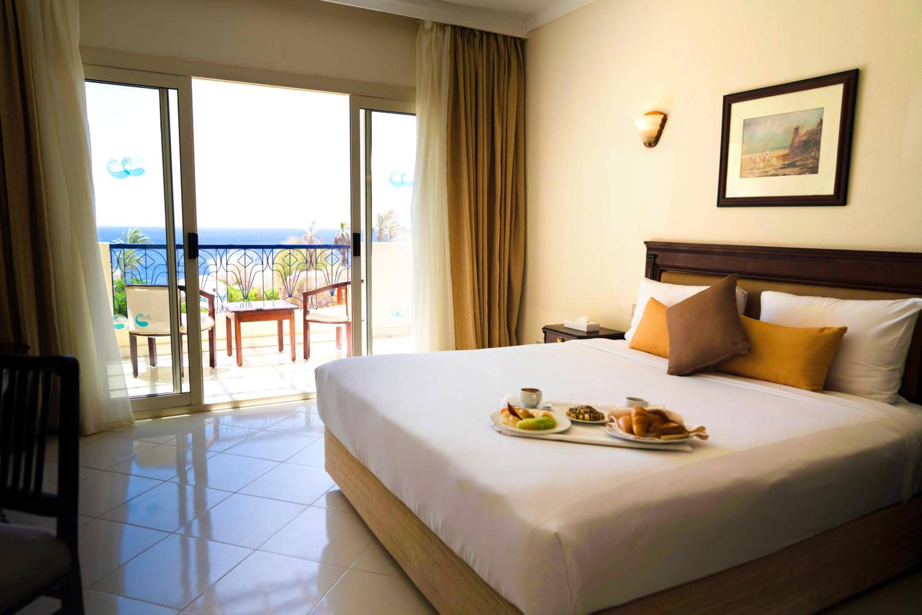 Standard Double or Twin Sea View room