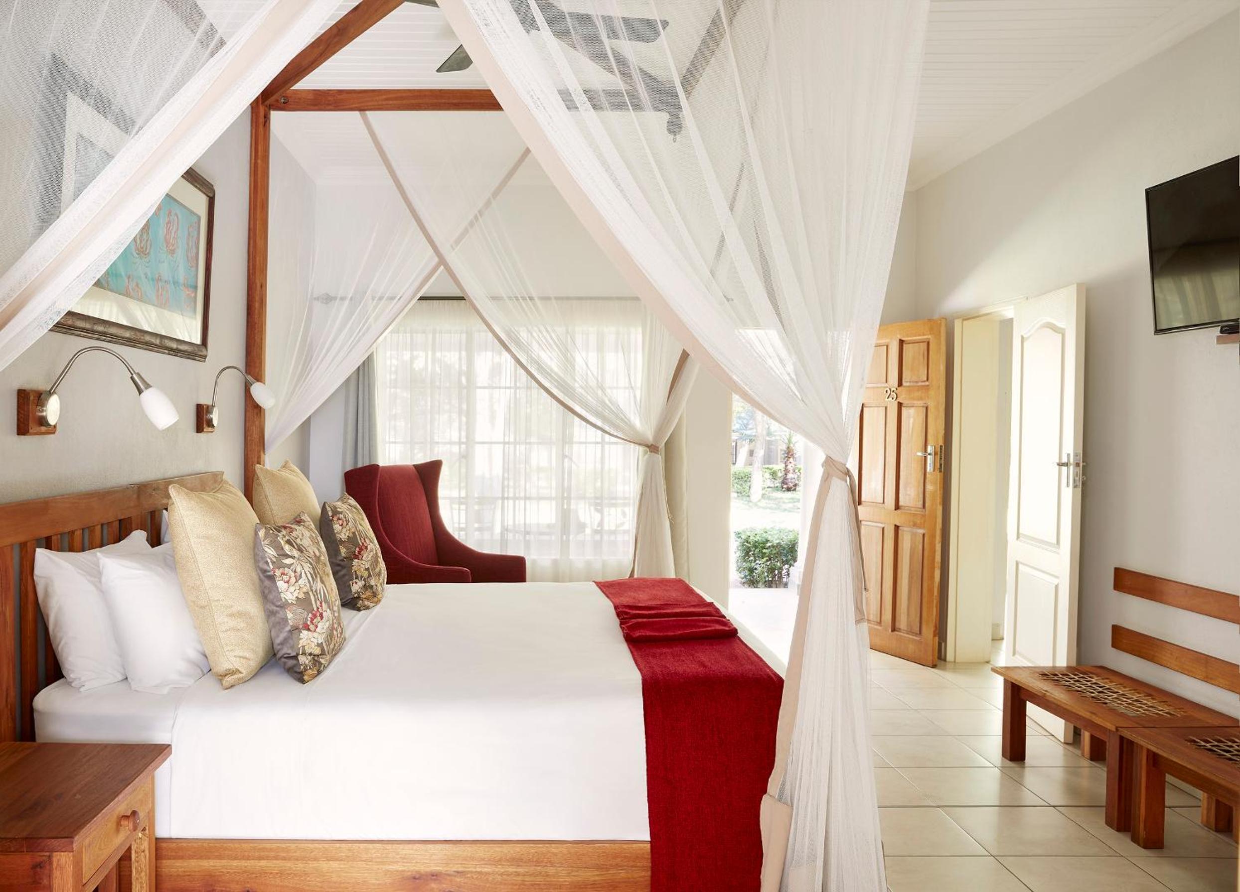 King Room with Pool View