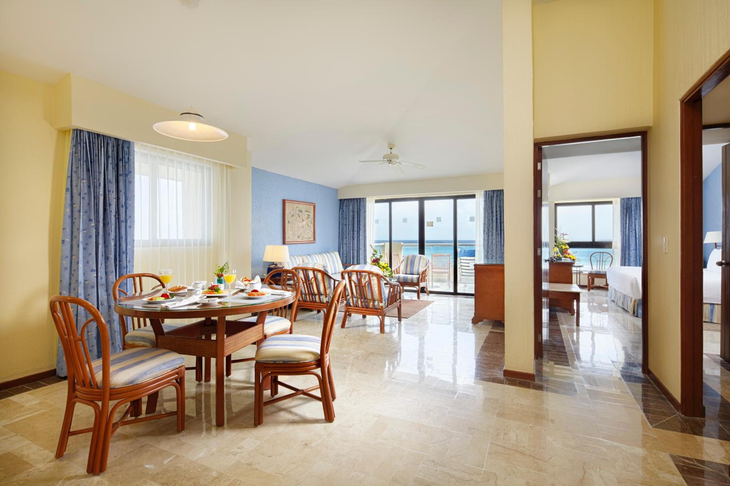 Family Ocean Front Premium Level