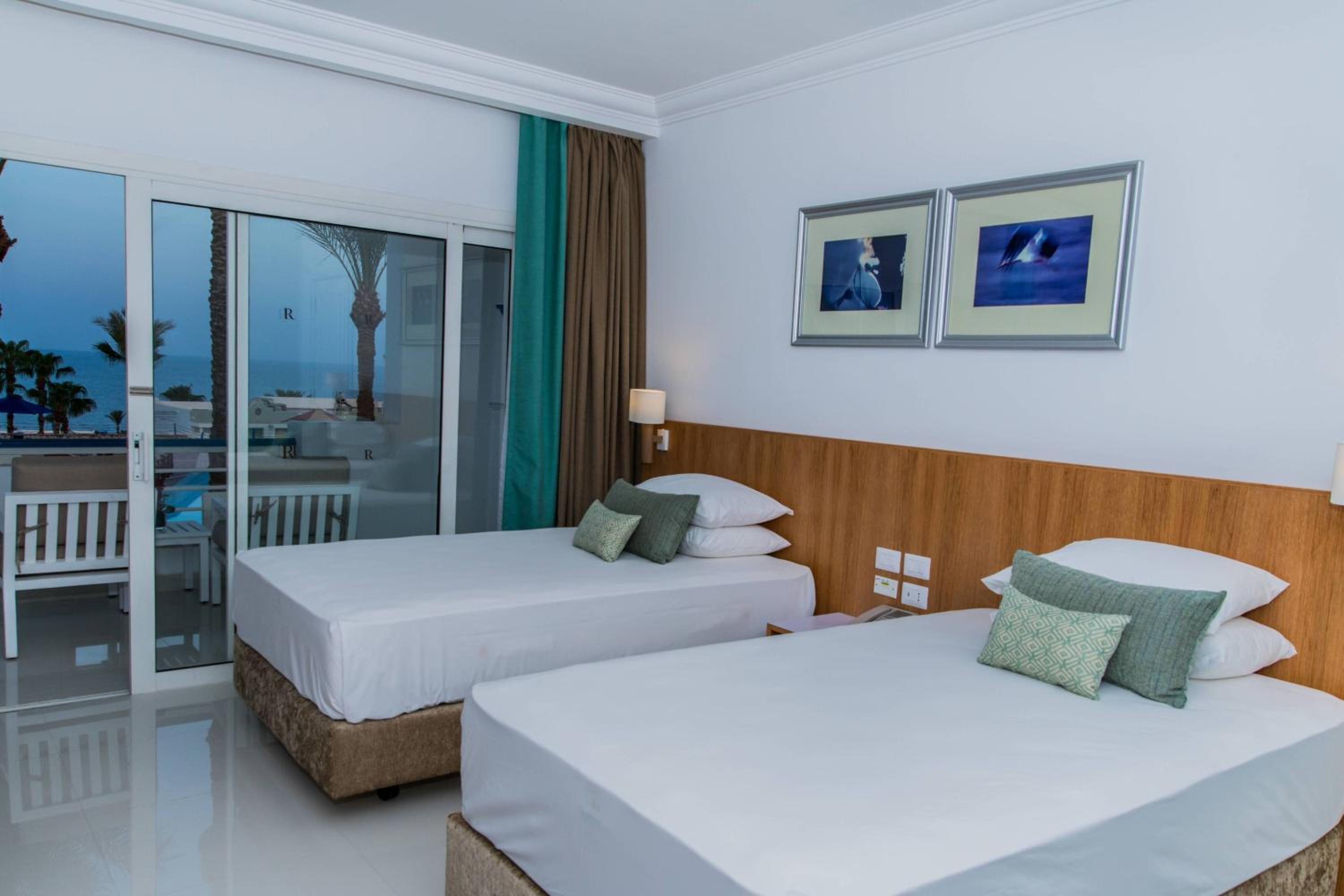 Premium Sea View Room, Guest room, 2 Twin beds