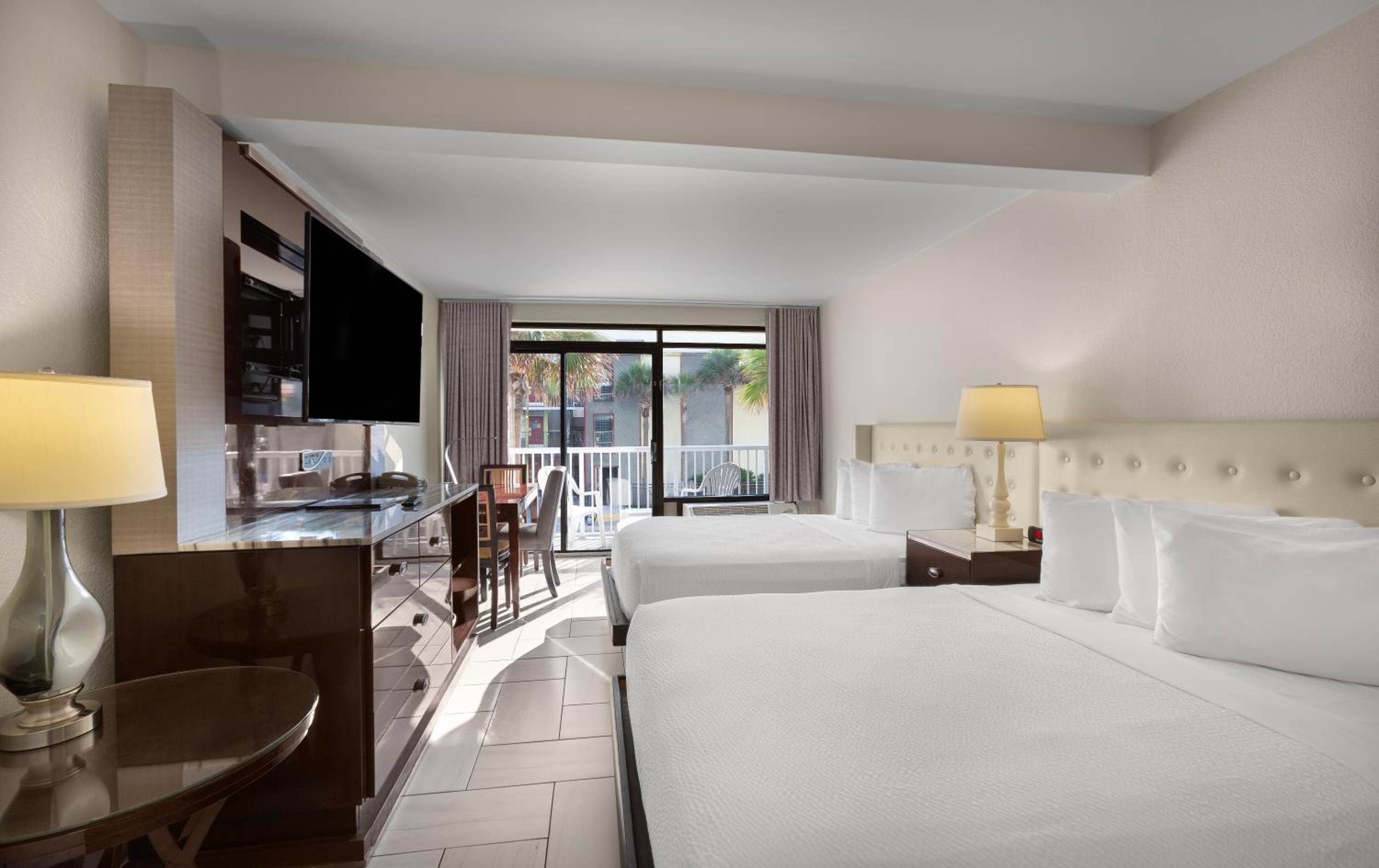 Double Room with Partial Ocean View