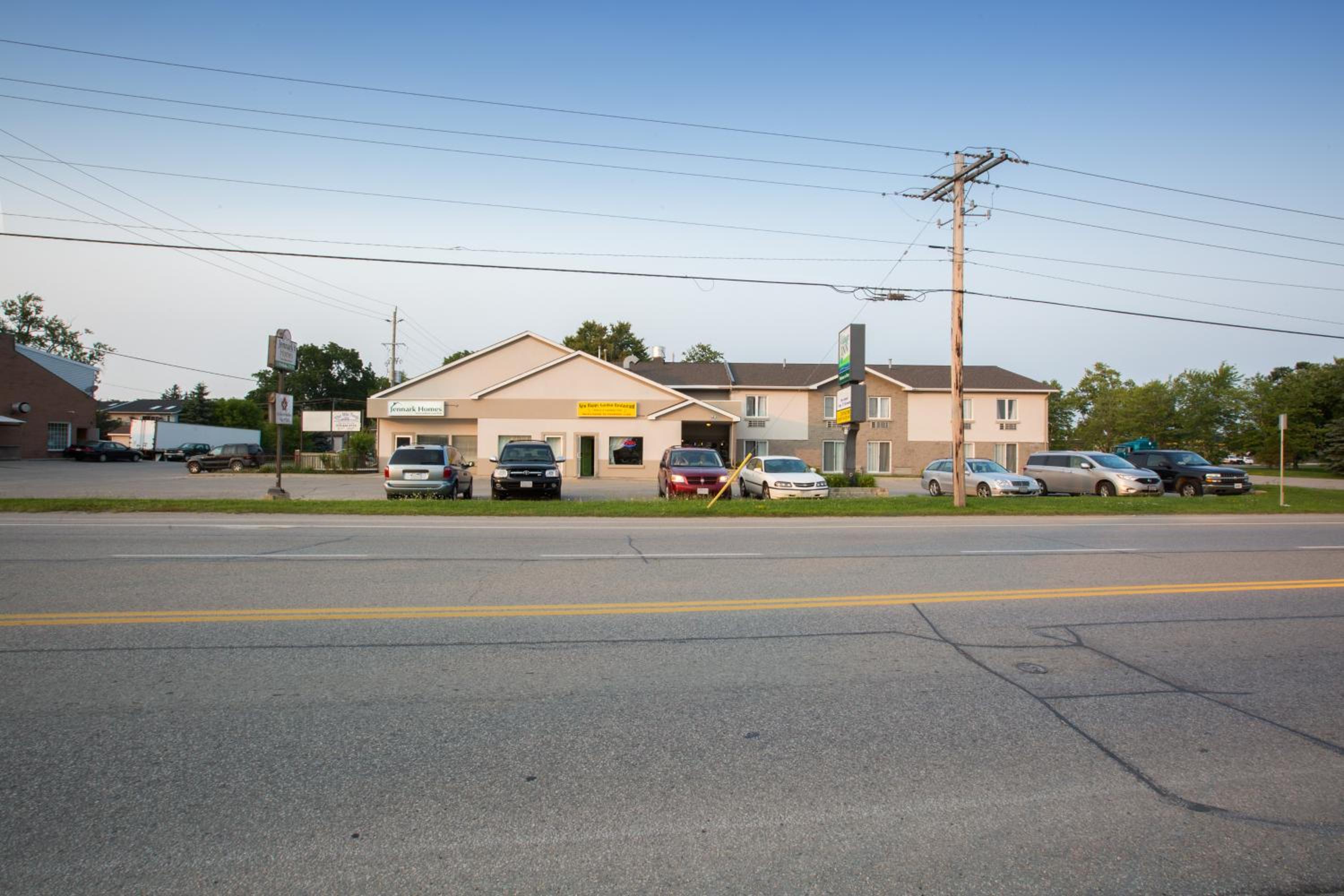 King Room with Spa Bath