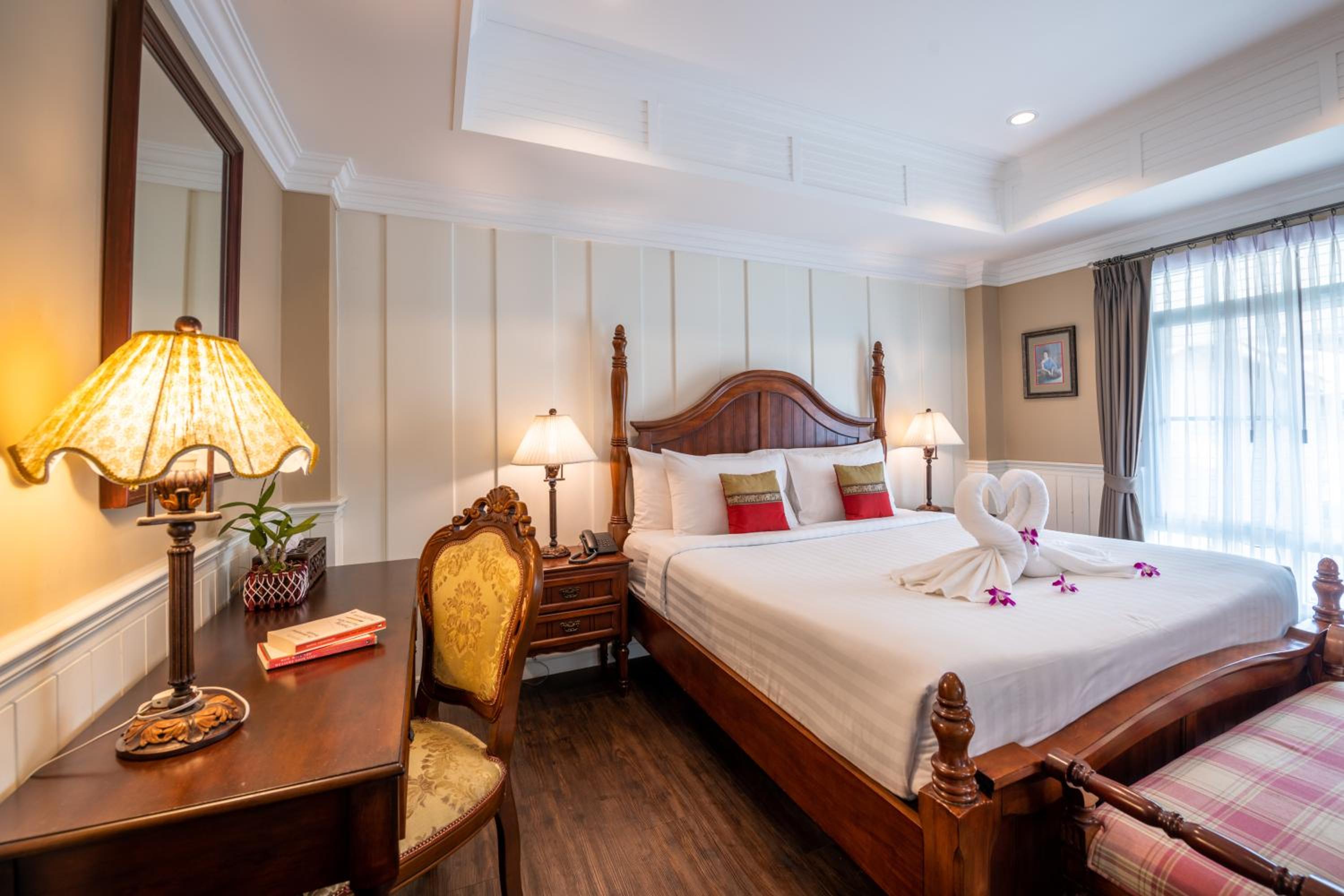 King Suite with Balcony